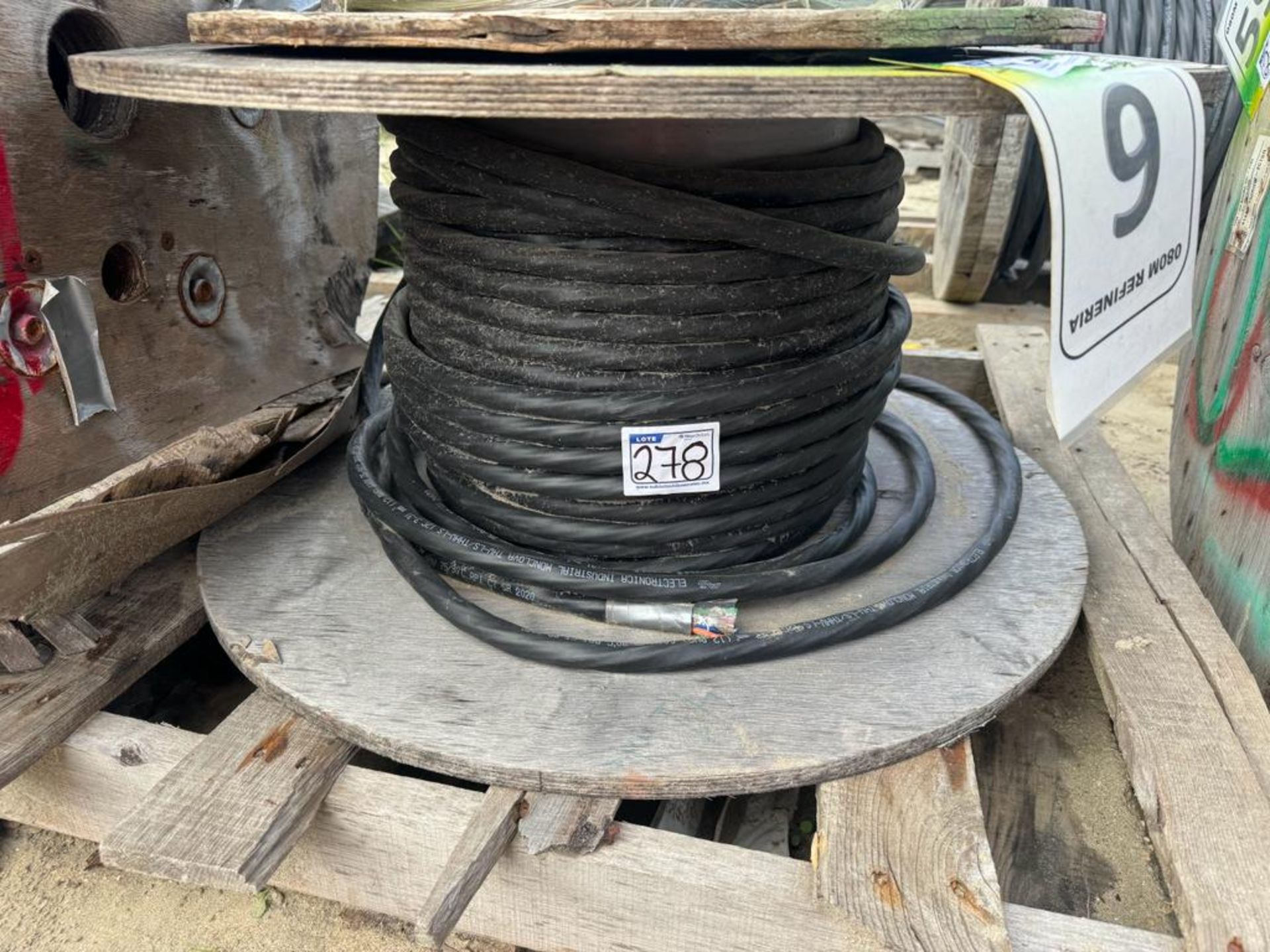 LOT OF APPROXIMATELY (1,325 M) OF MULTICODUCTOR CABLE - Image 11 of 27