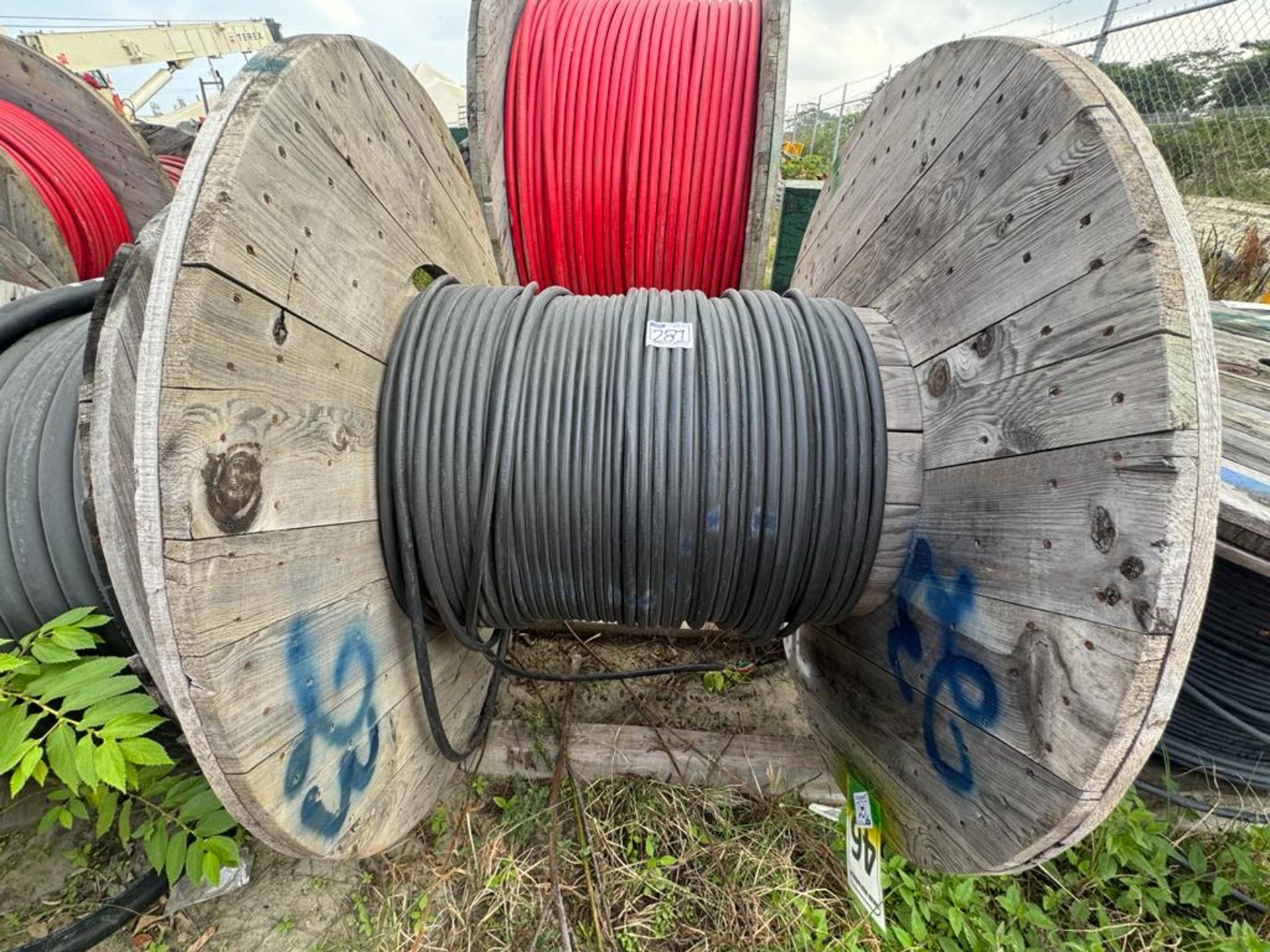 LOT OF APPROXIMATELY (1,338) METERS OF MULTICODUCTOR CABLE - Image 11 of 25