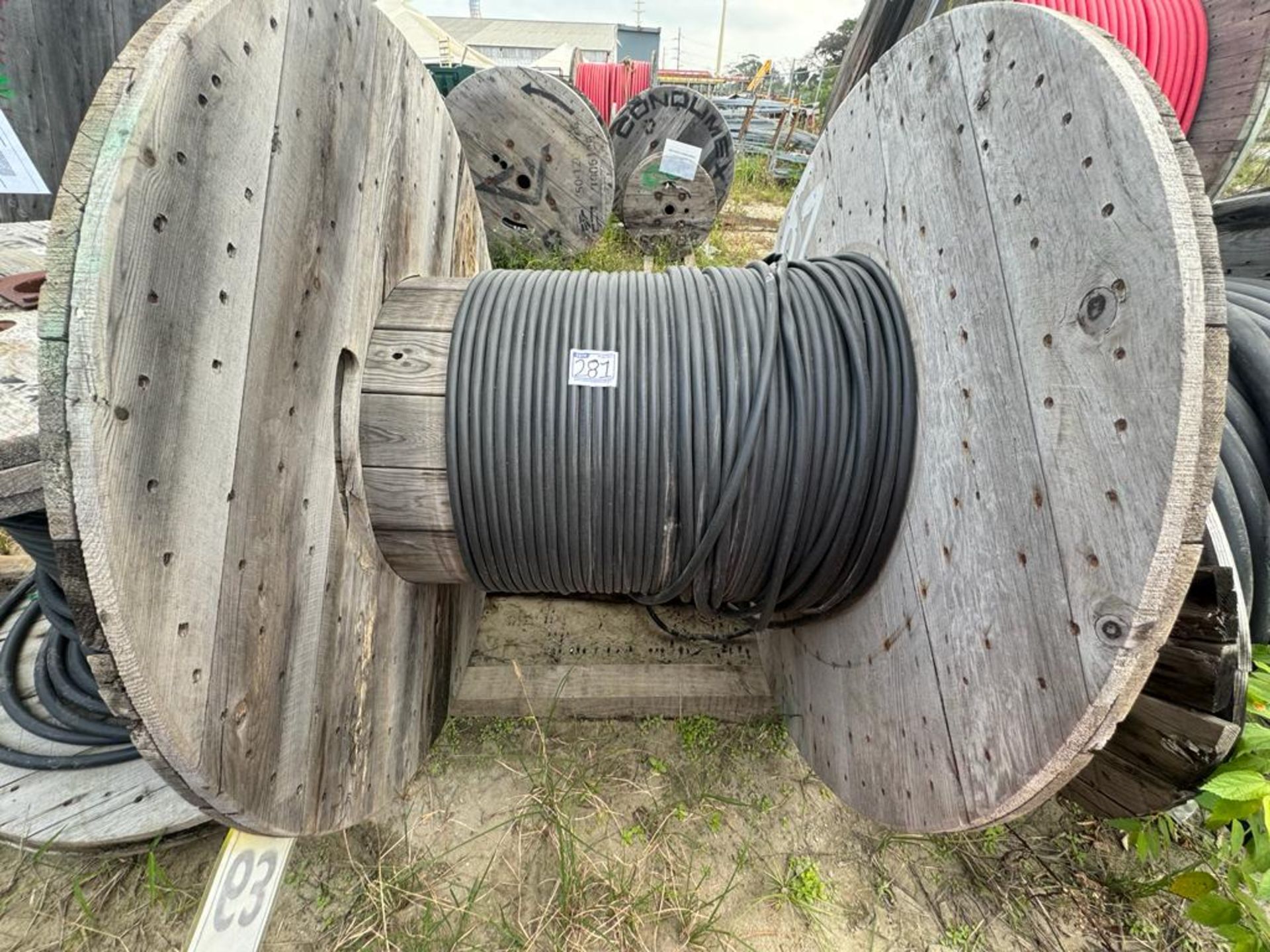 LOT OF APPROXIMATELY (1,338) METERS OF MULTICODUCTOR CABLE - Image 15 of 25