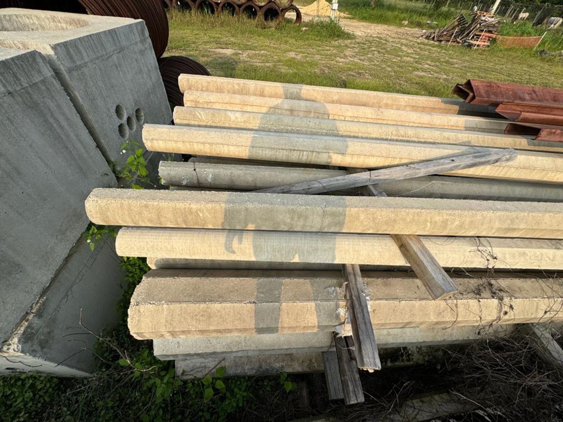 LOT OF (76) CONCRETE POSTS - Image 13 of 23