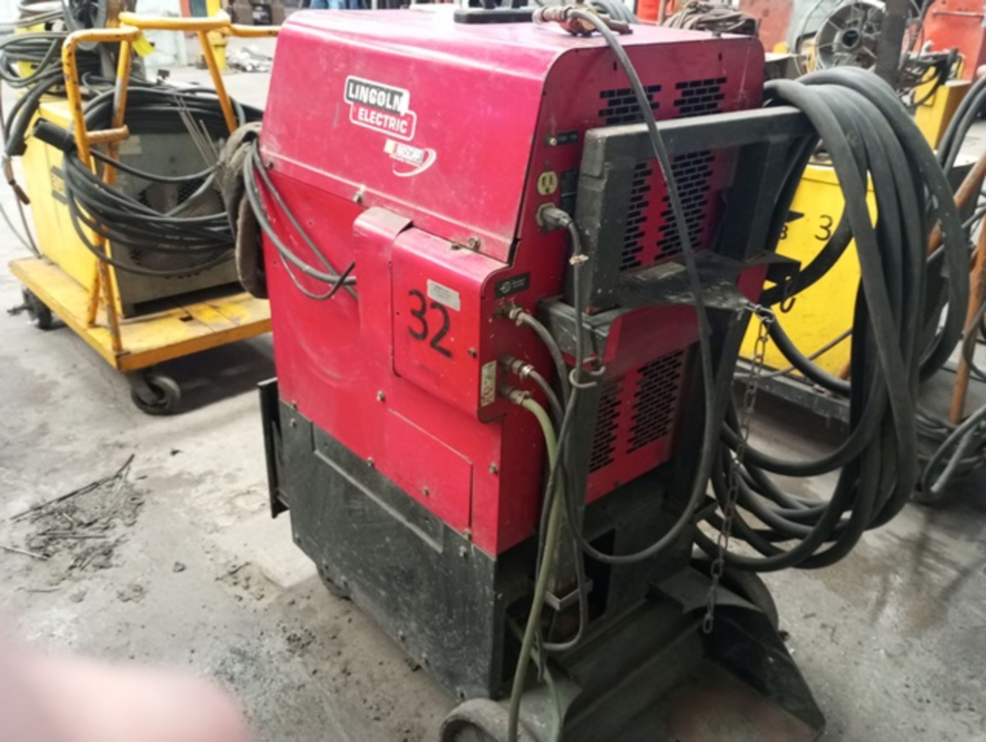 WELDING MACHINE - Image 3 of 3