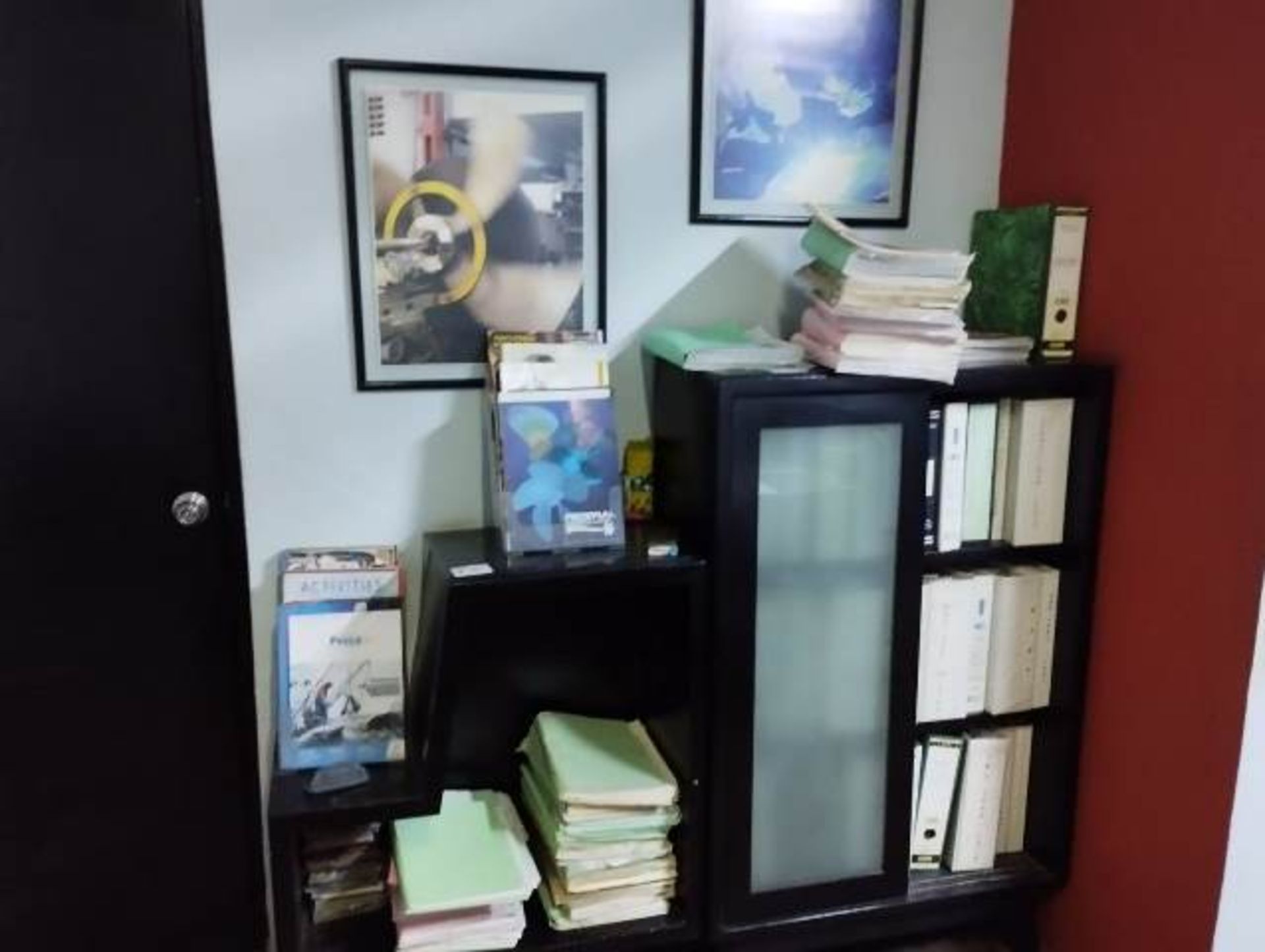 LOT OF OFFICE FURNITURE - Image 5 of 7