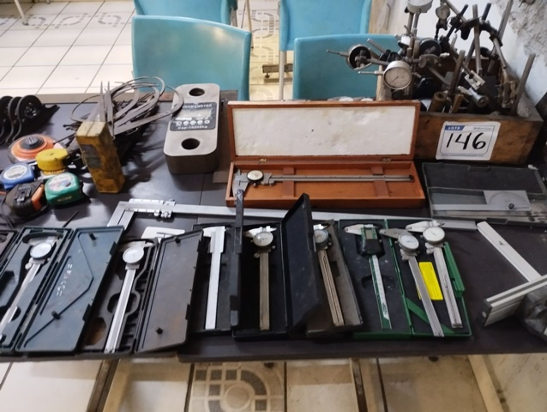LOT OF MEASURING EQUIPMENT - Image 8 of 10