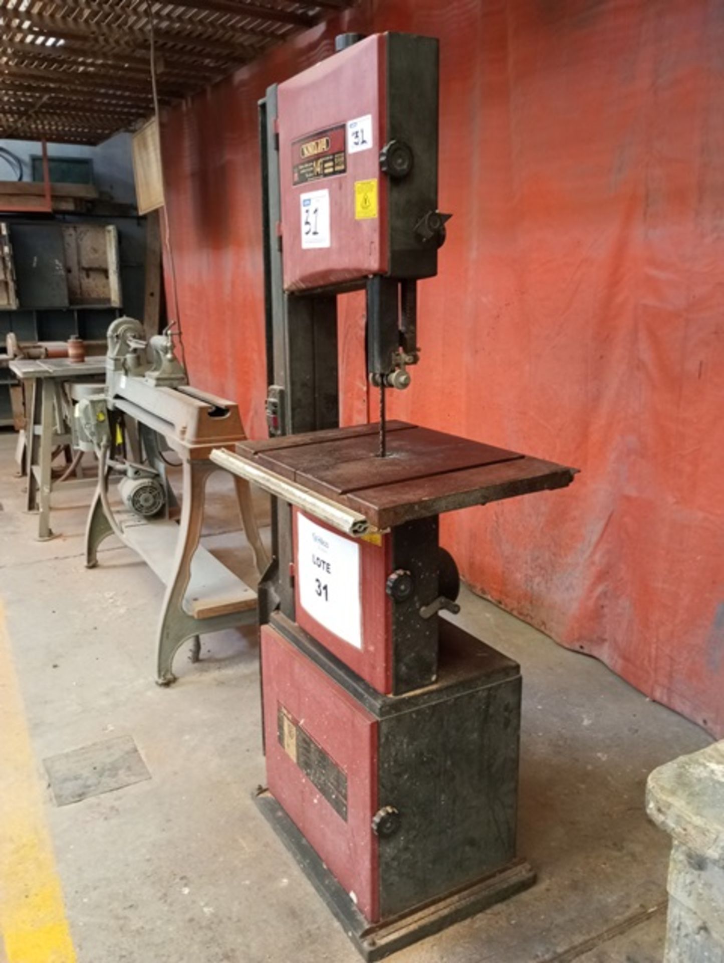VERTICAL BAND SAW FOR WOOD - Image 3 of 3