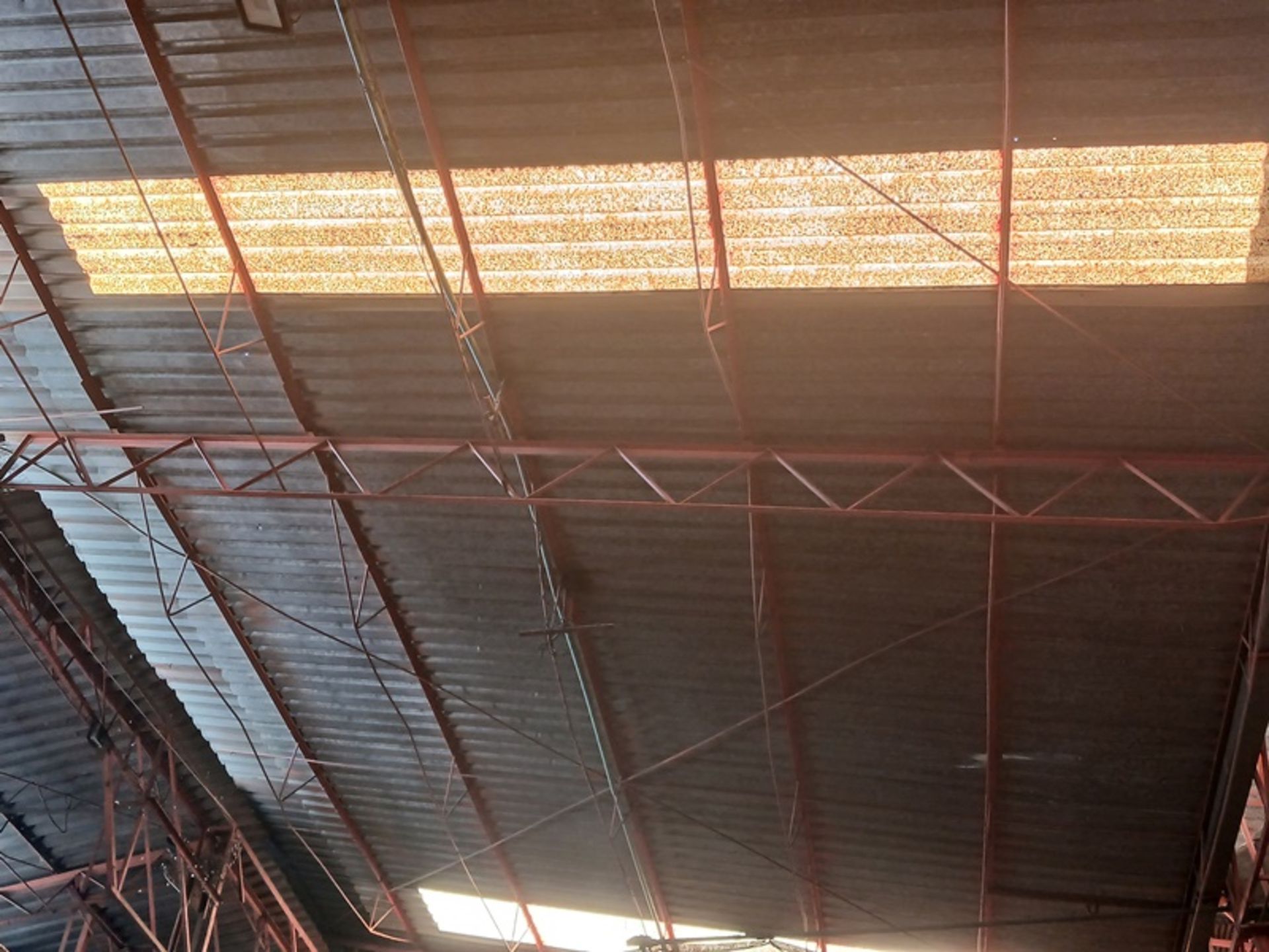 LOT OF STRUCTURE AND ROOFING SHEETS - Image 4 of 4