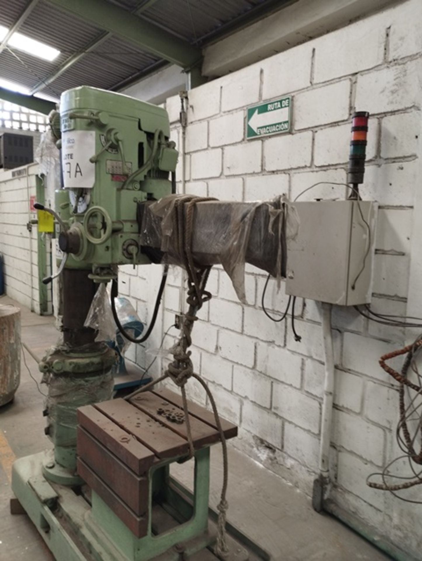 RADIAL DRILL - Image 2 of 3