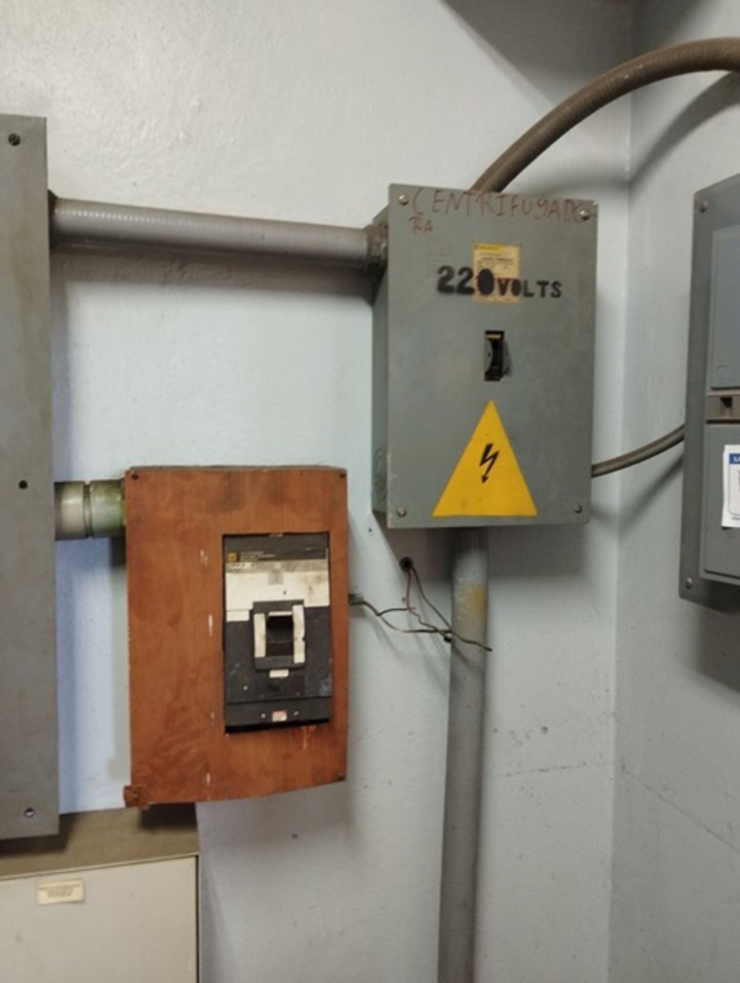 ELECTRICAL PANELS - Image 12 of 22