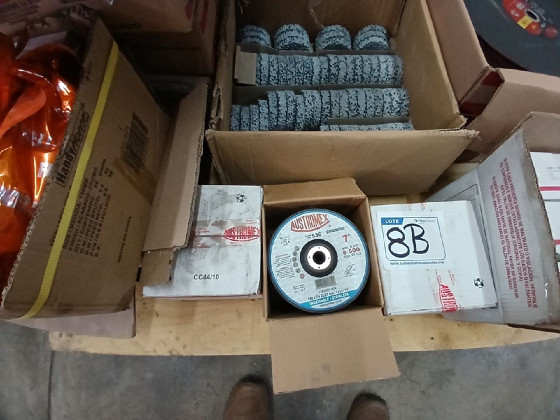 LOT OF ABRASIVES - Image 3 of 10