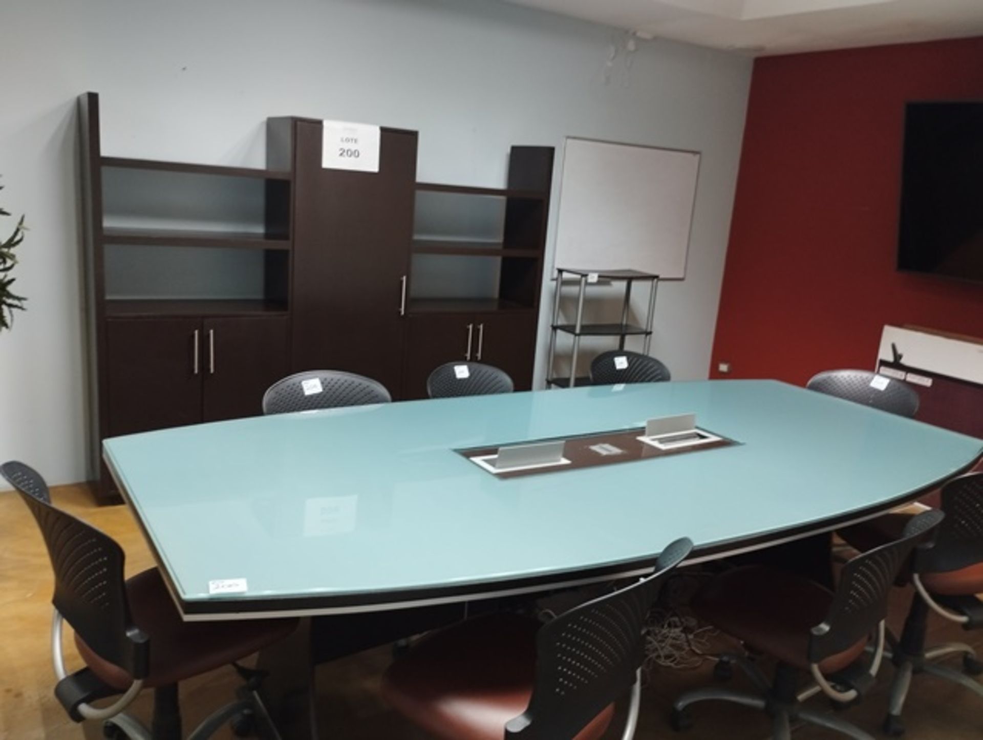 LOT OF OFFICE FURNITURE - Image 3 of 3