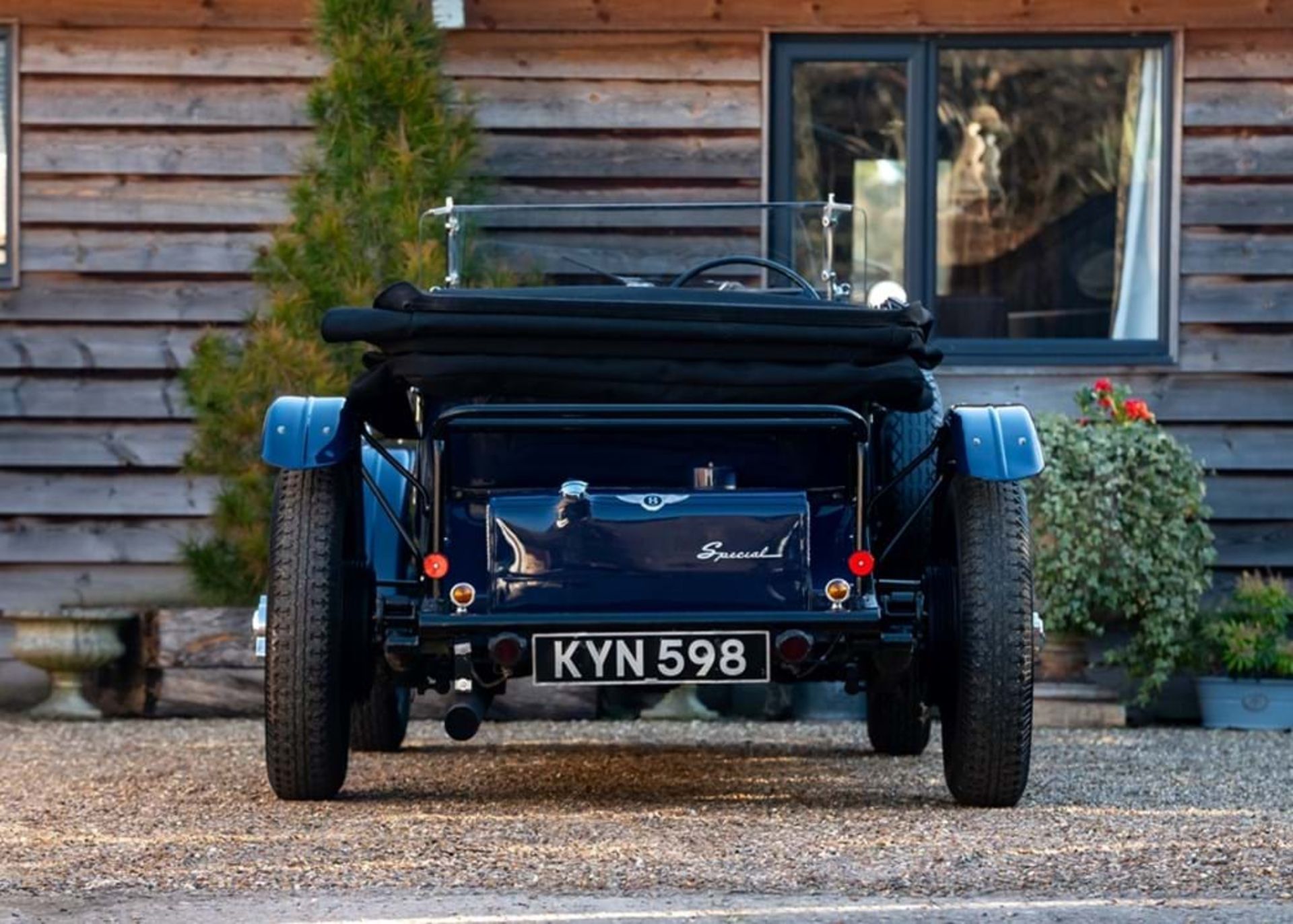 1949 Bentley Mk. VI Special by Geoffrey Shrive - Image 5 of 10