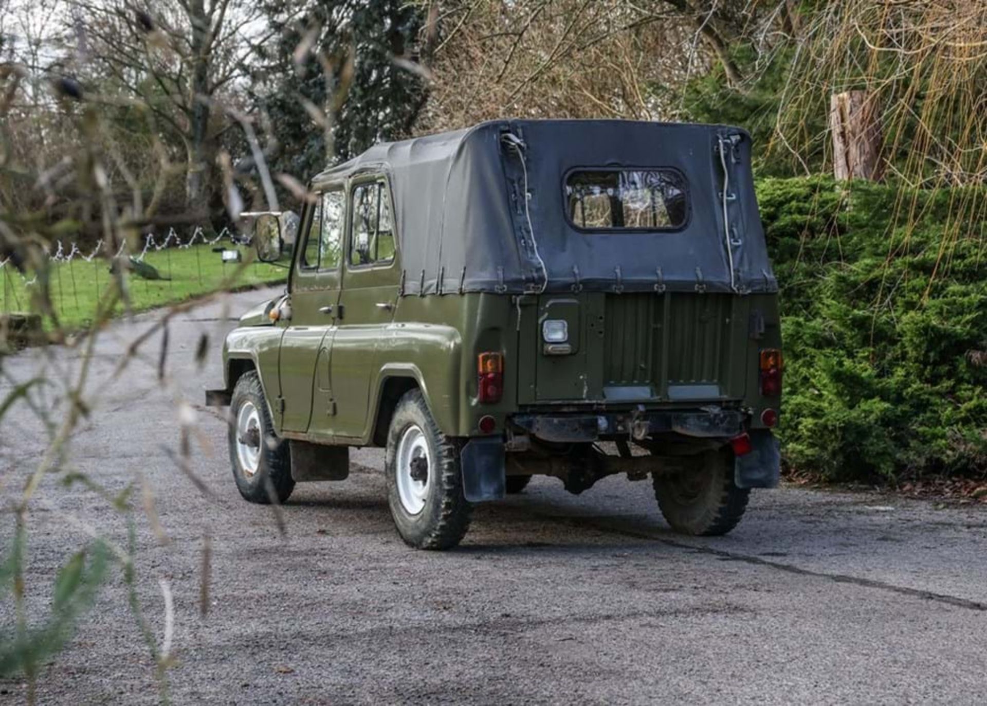 1980 UAZ 469 Jeep - Image 9 of 10