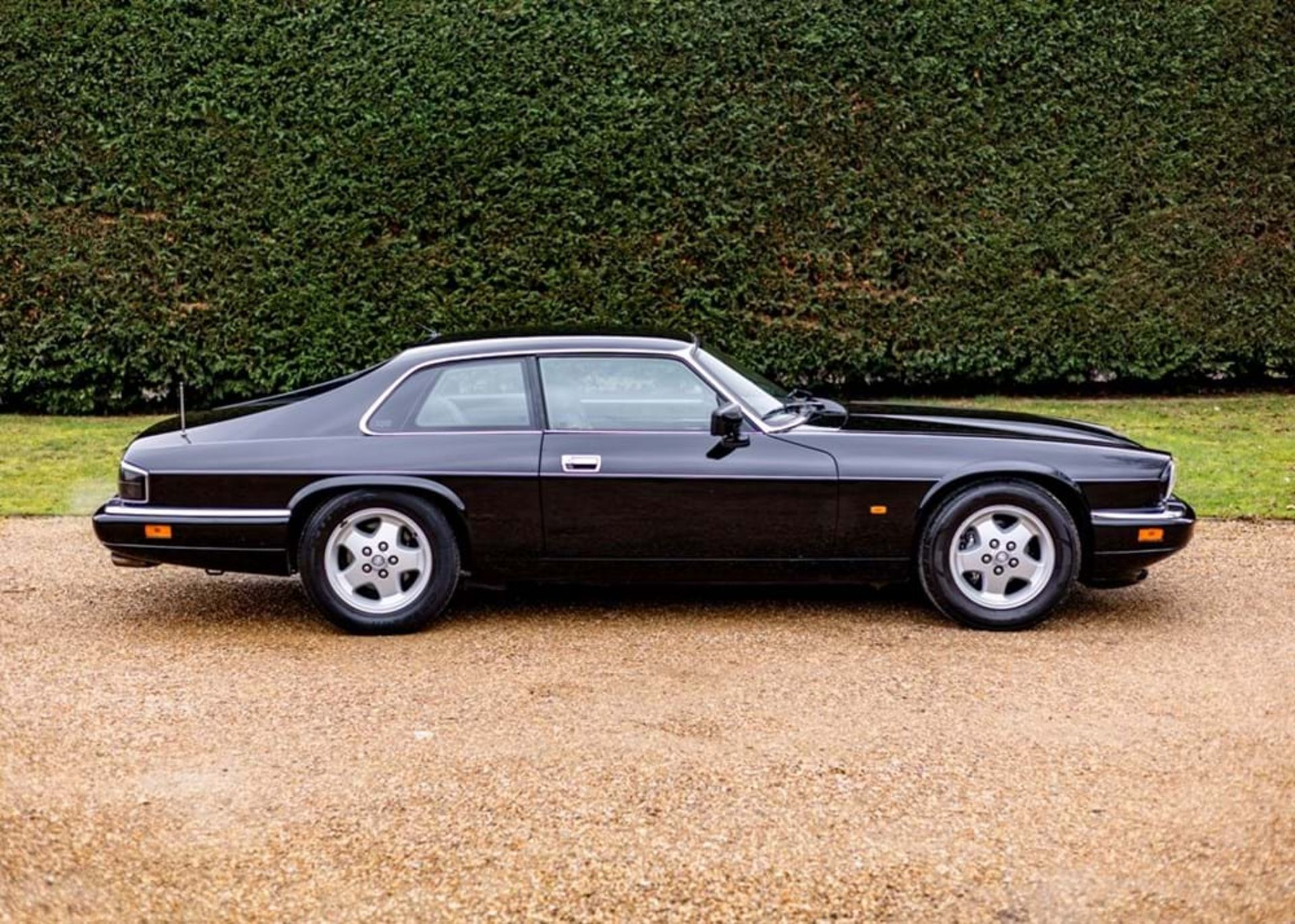 1994 Jaguar XJS (4.0 litre) - Image 10 of 10