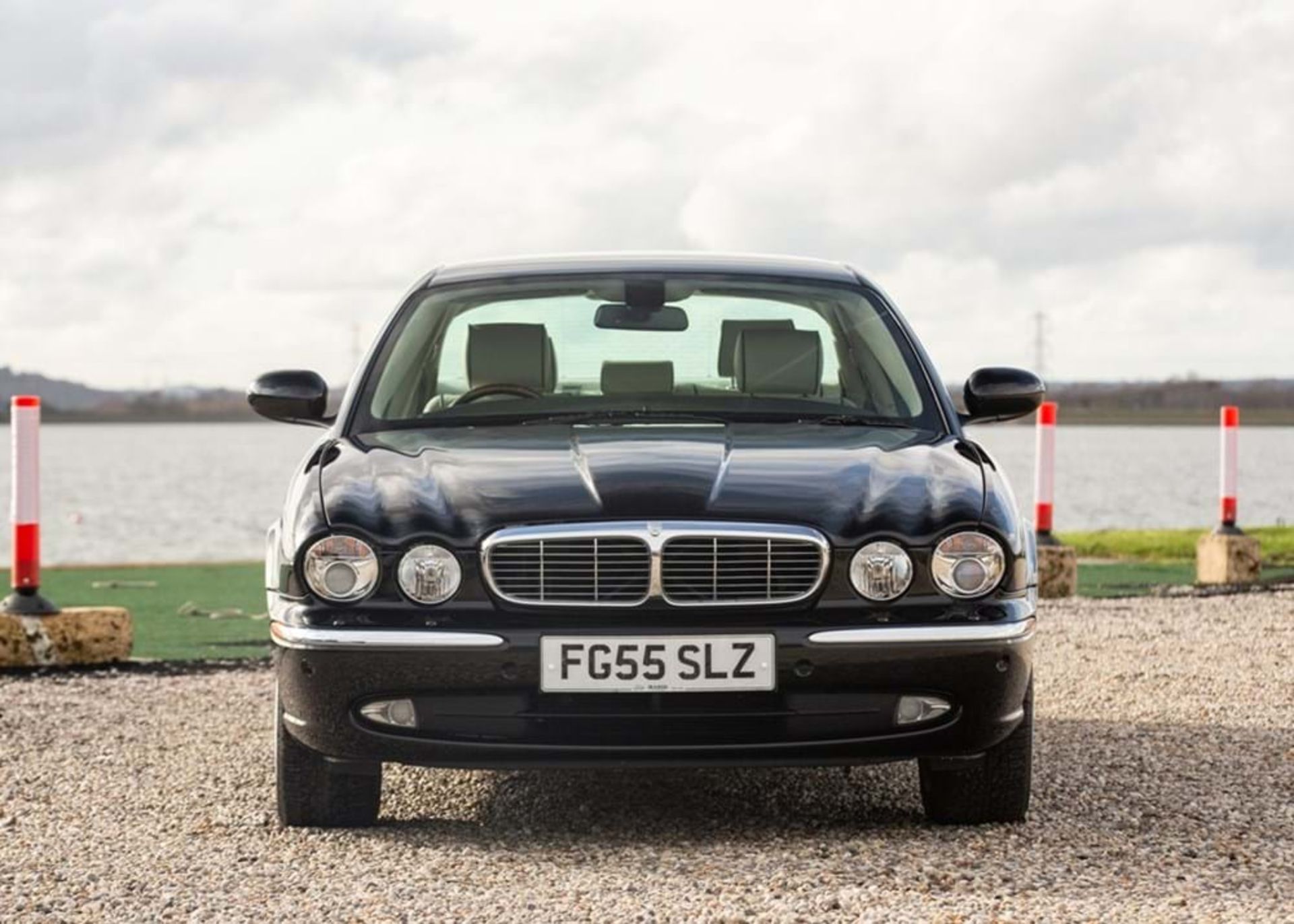 2005 Jaguar Sovereign V8 LWB (4.2 Litre) - Image 9 of 10