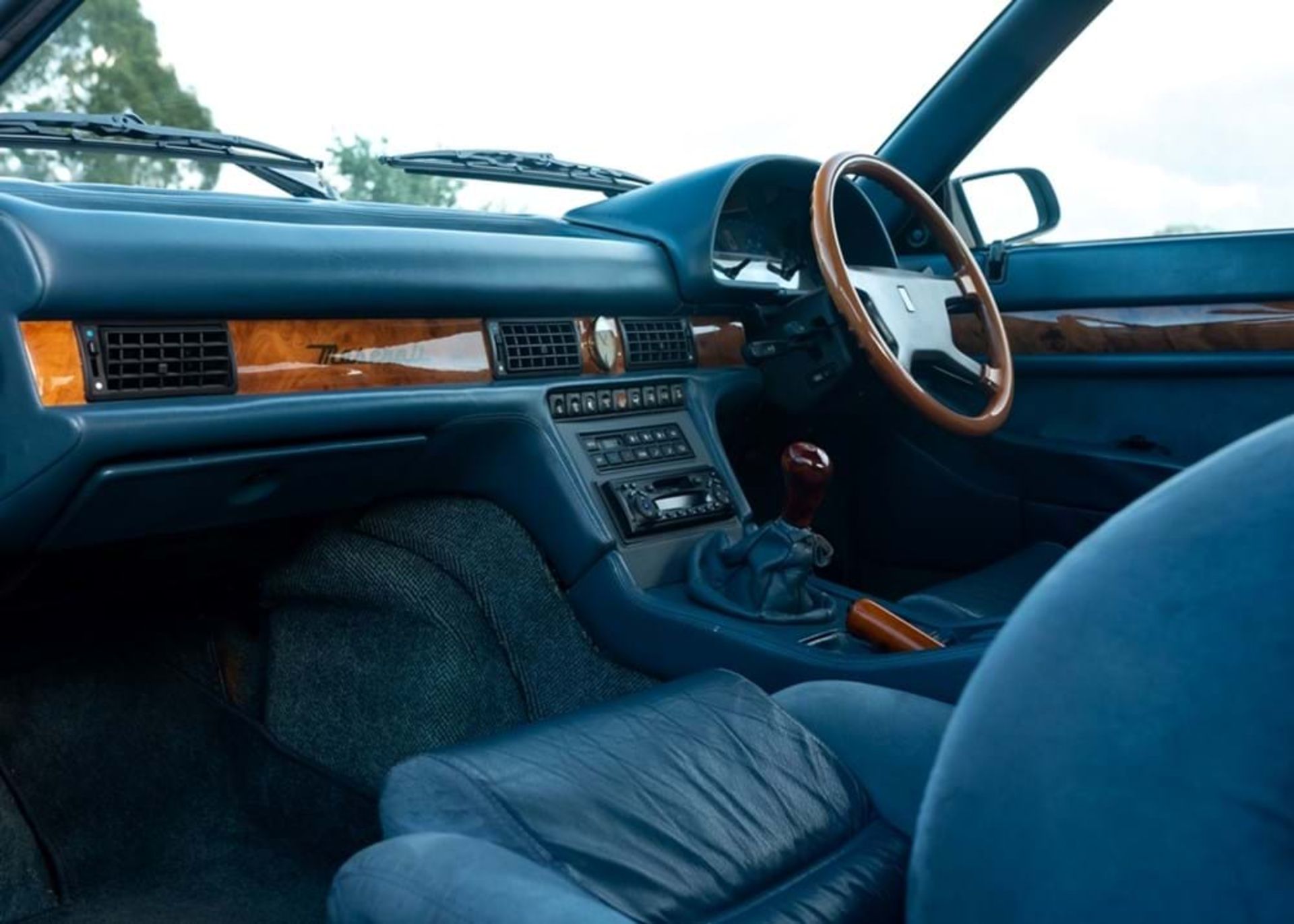 1989 Maserati Bi-Turbo 222SE - Image 2 of 10