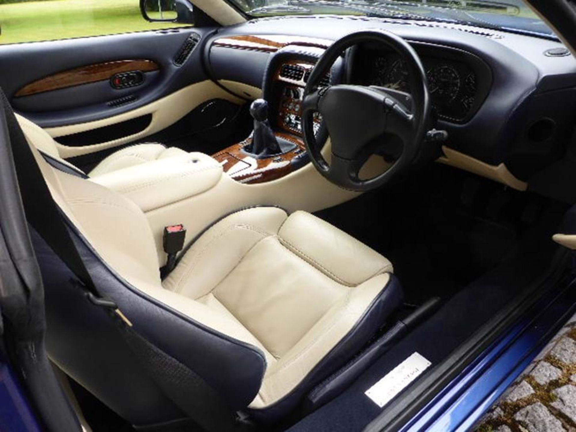 2000 Aston Martin DB7 Vantage Coupé (Manual) - Image 3 of 9