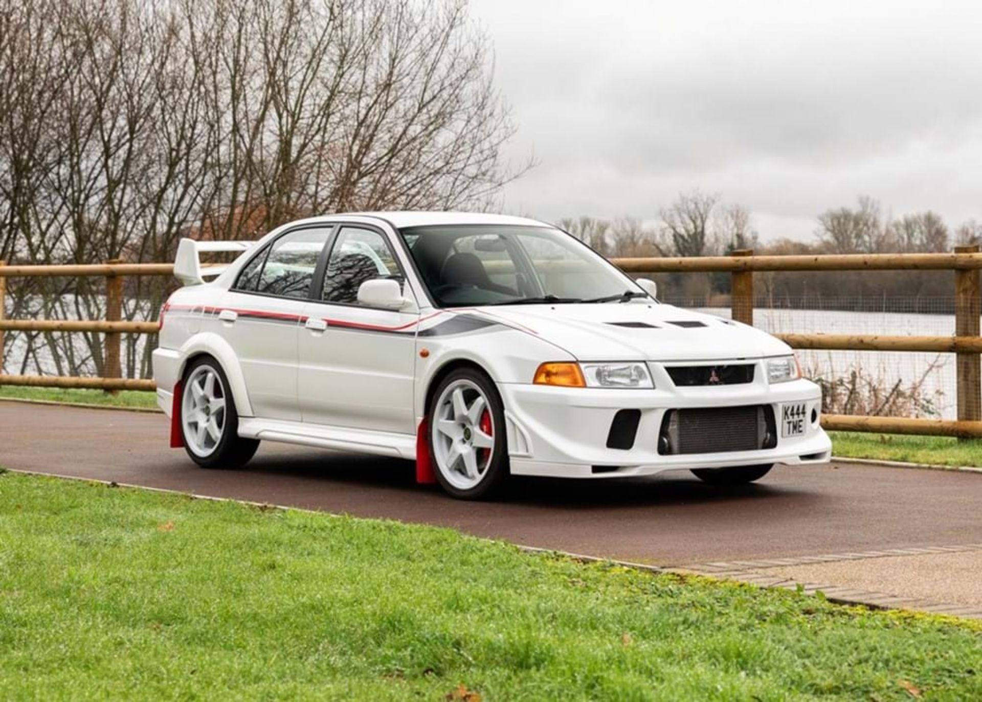 2000 Mitsubishi Lancer Evo VI 'Tommi Makinen Edition' - Image 5 of 10