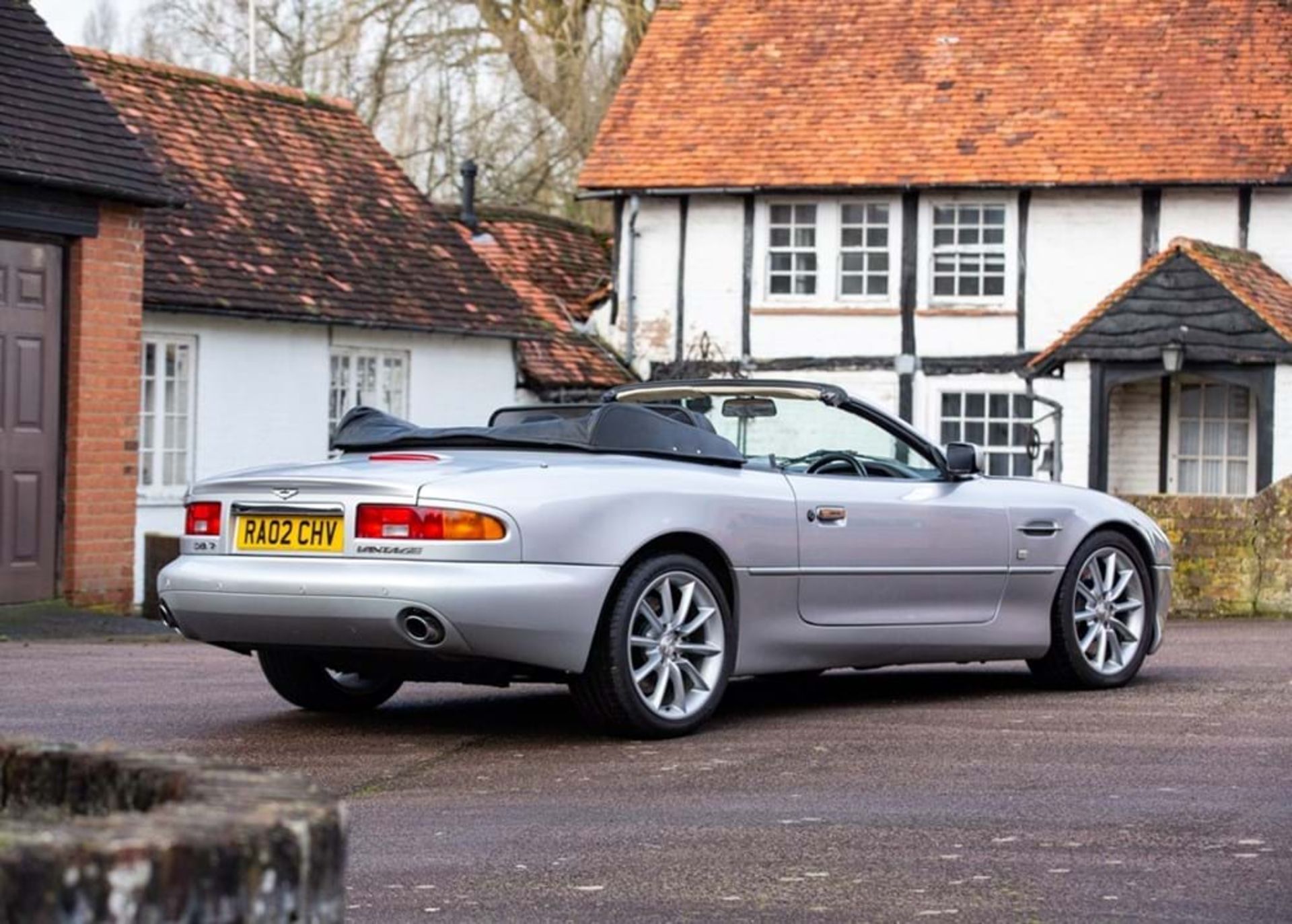 2002 Aston Martin DB7 Vantage Volante - Image 8 of 10