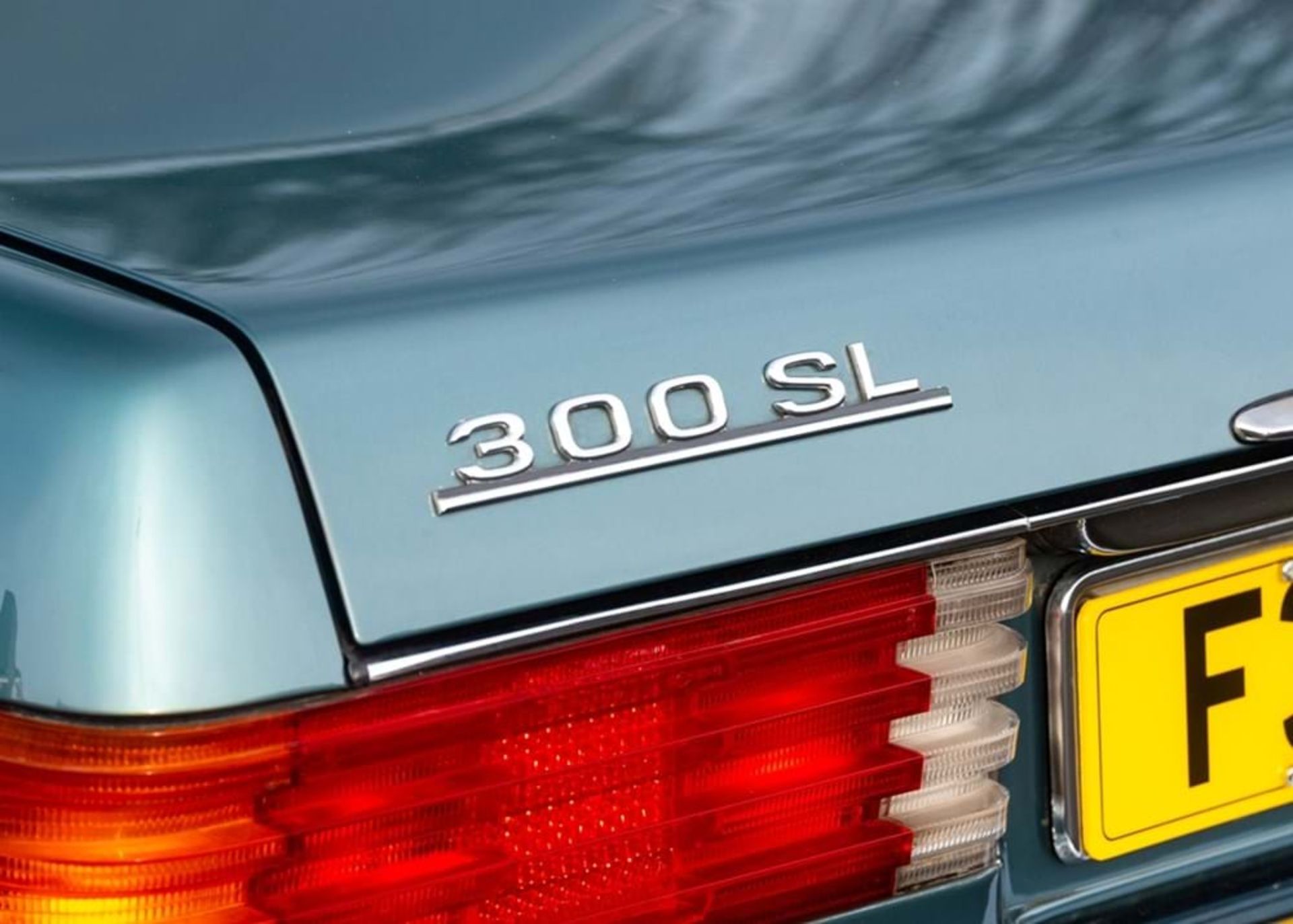 1989 Mercedes-Benz 300 SL - Image 3 of 10