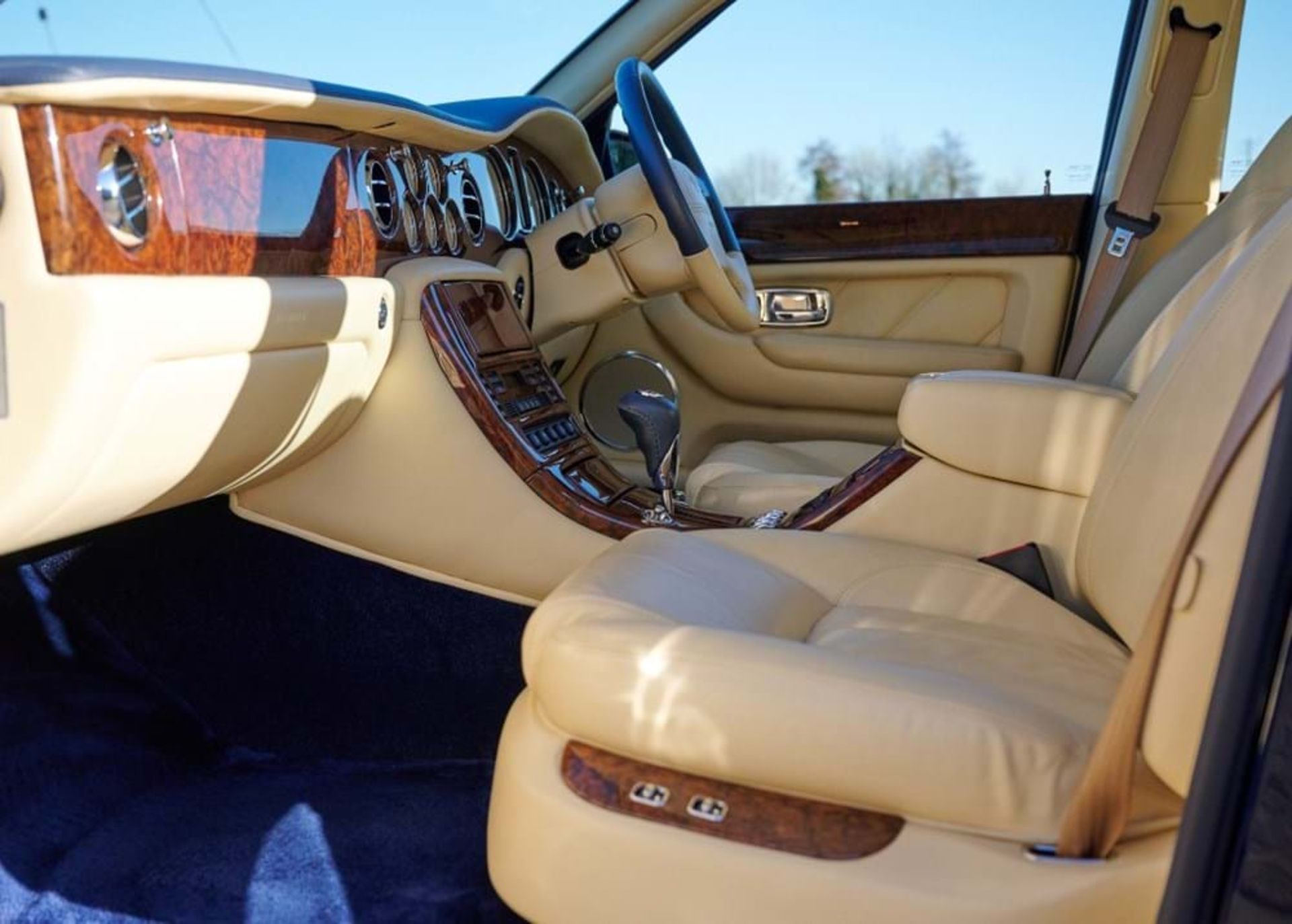 2003 Bentley Arnage R - Image 3 of 10