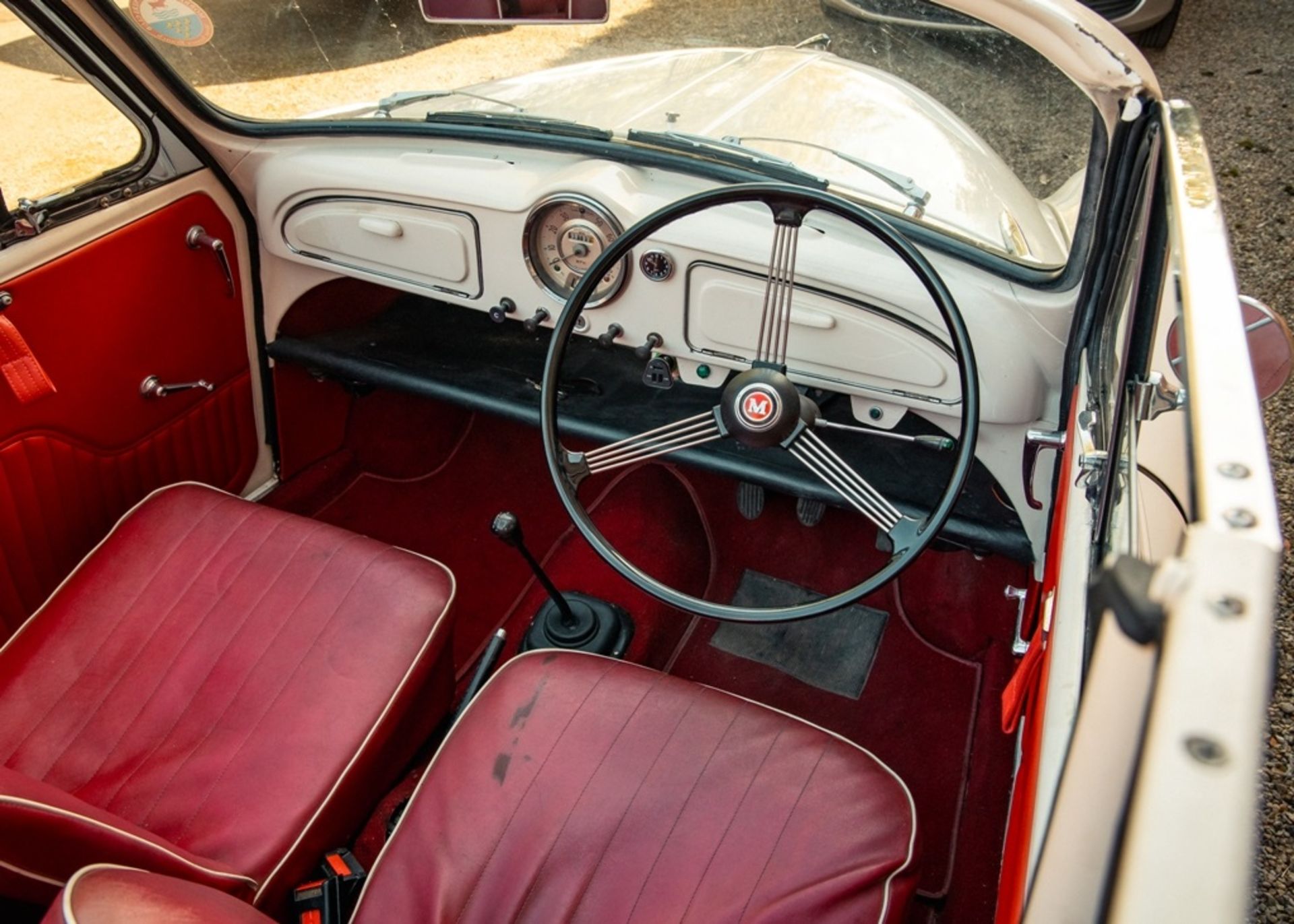 1960 Morris Minor Convertible (Series III) No Reserve - Image 4 of 12