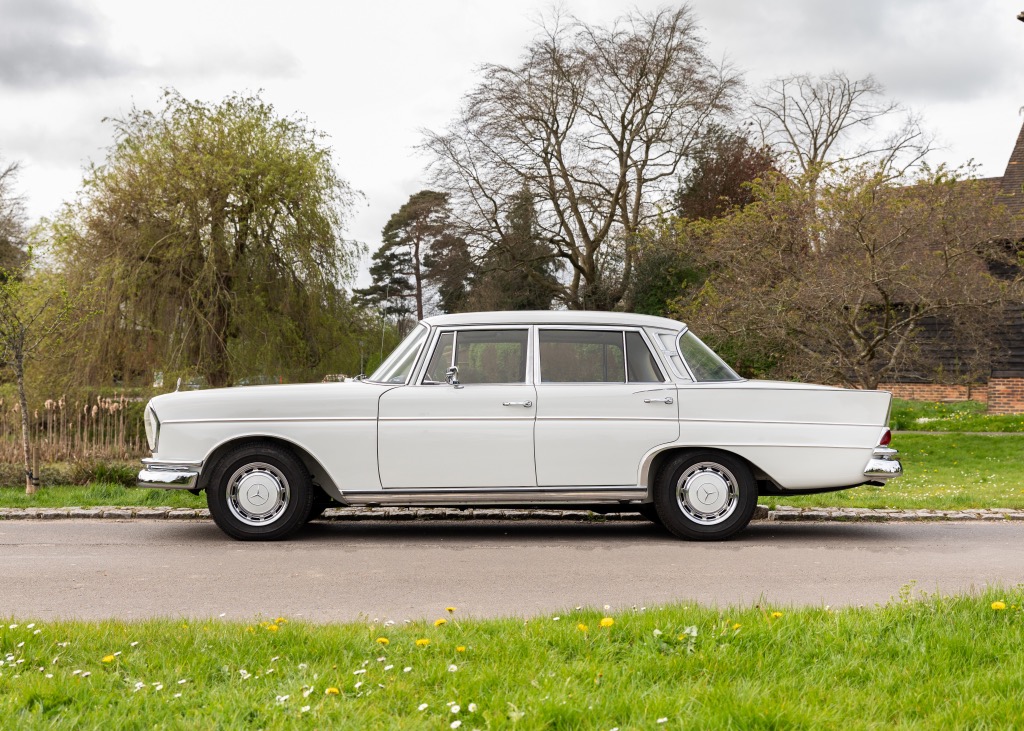 1965 Mercedes-Benz 300SE Fintail - Image 2 of 22