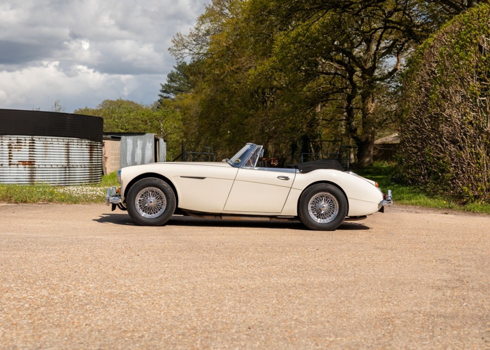 1966 Austin Healey 3000 Mk. III - Image 2 of 19