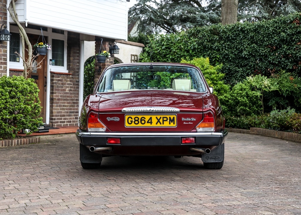 1990 Daimler Double-Six Series III (5.3 Litre) No Reserve - Image 16 of 19