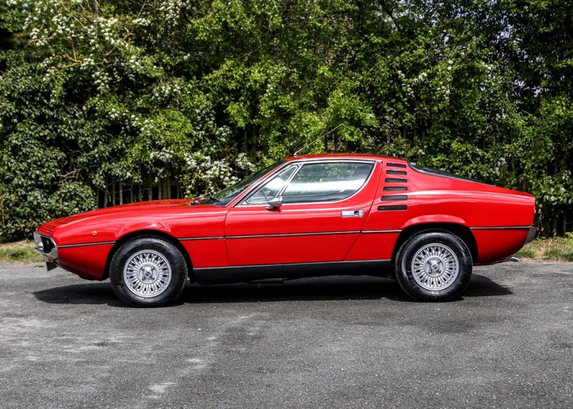 1974 Alfa Romeo Montreal - Image 14 of 15