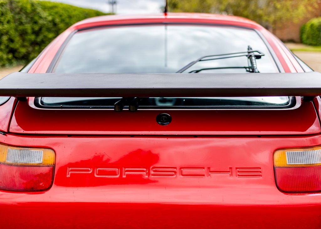 1990 Porsche 928 S4 - Image 9 of 50