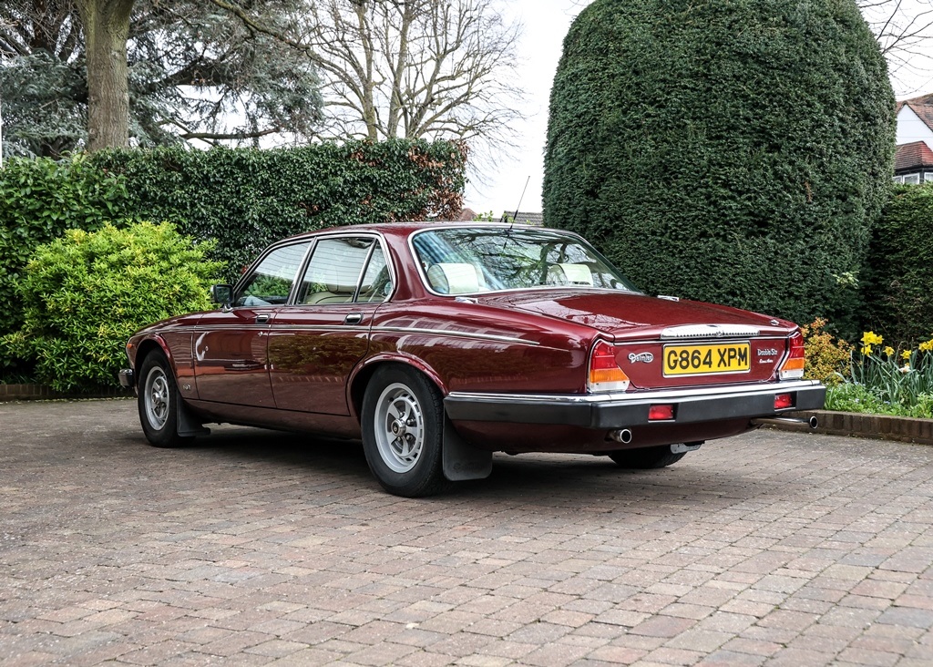 1990 Daimler Double-Six Series III (5.3 Litre) No Reserve - Image 3 of 19