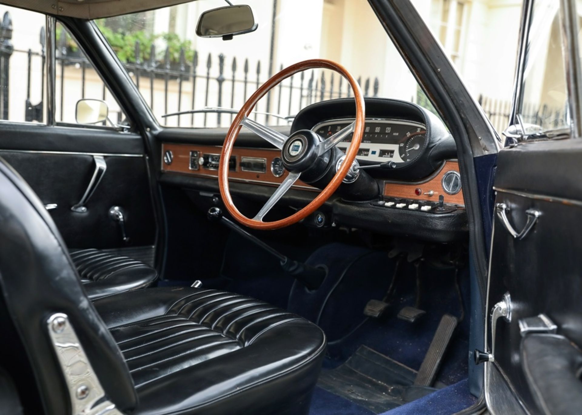 1964 Lancia Flavia - Image 9 of 10