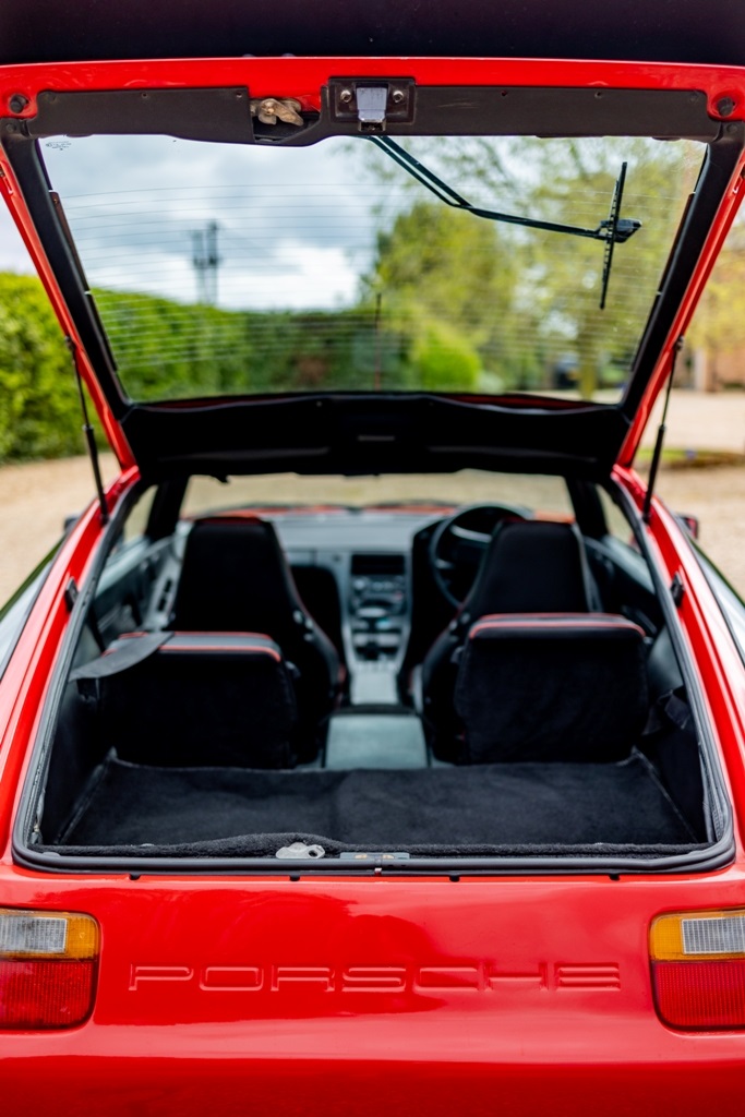 1990 Porsche 928 S4 - Image 24 of 50