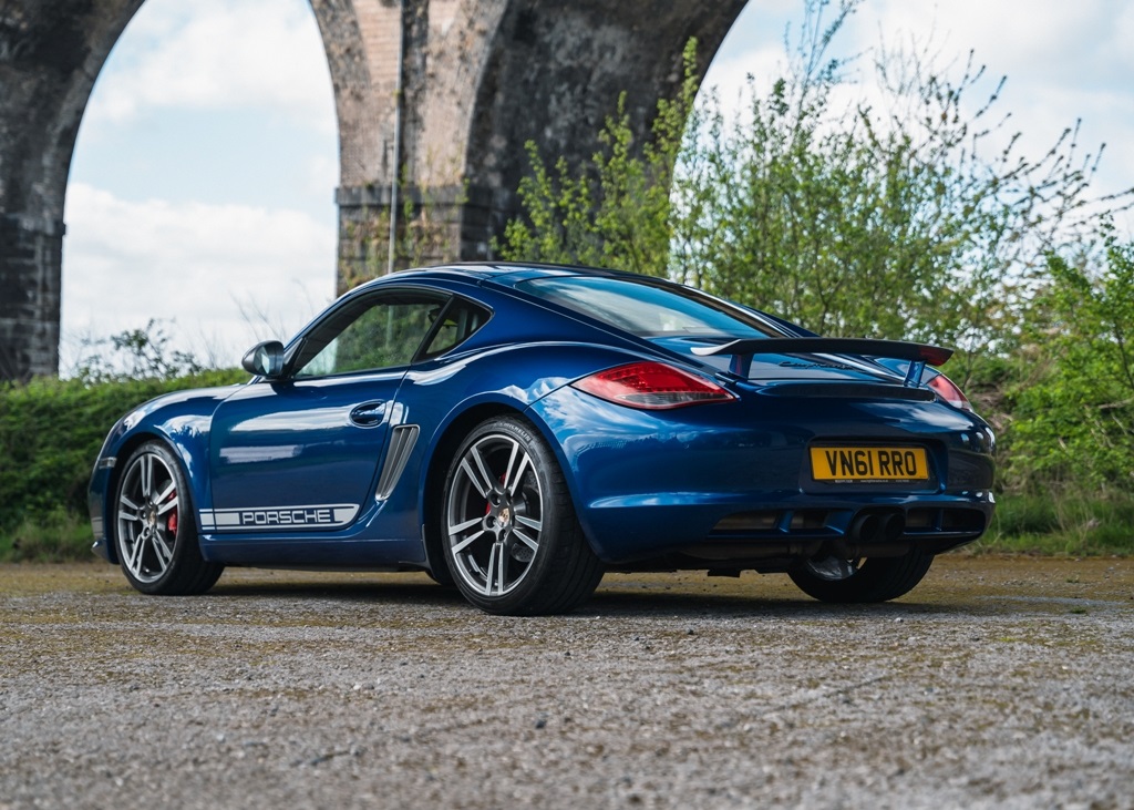 2011 Porsche Cayman R - Image 28 of 30