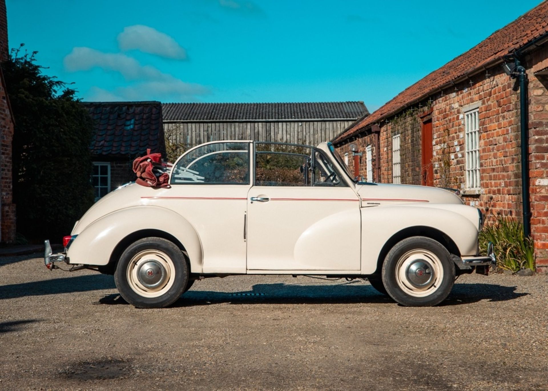 1960 Morris Minor Convertible (Series III) No Reserve - Image 2 of 12