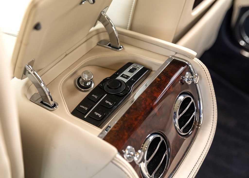 2011 Bentley Mulsanne - Image 18 of 21