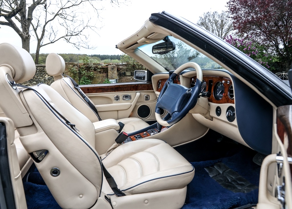 2001 Bentley Azure - Image 15 of 23