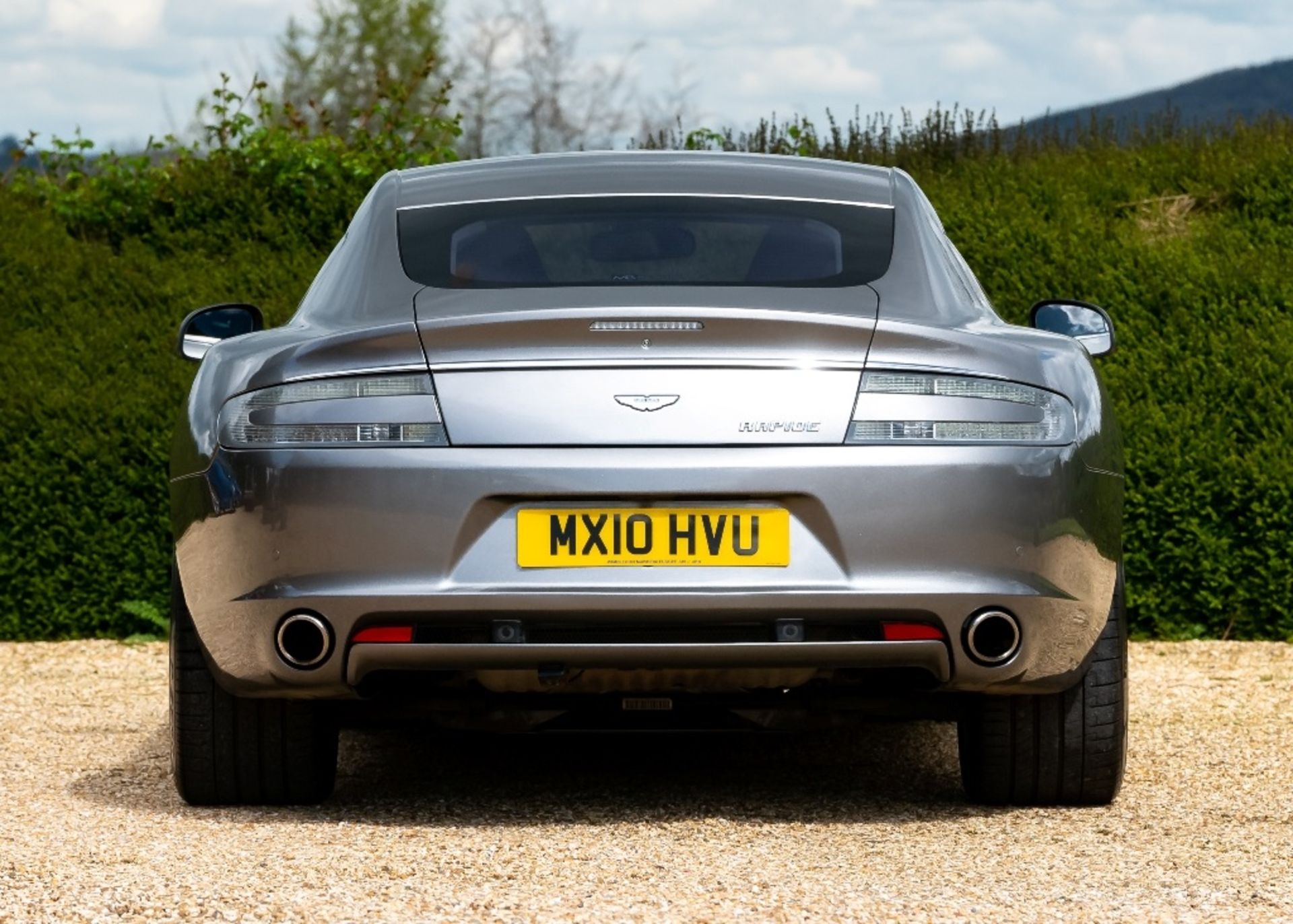 2010 Aston Martin Rapide - Image 12 of 19