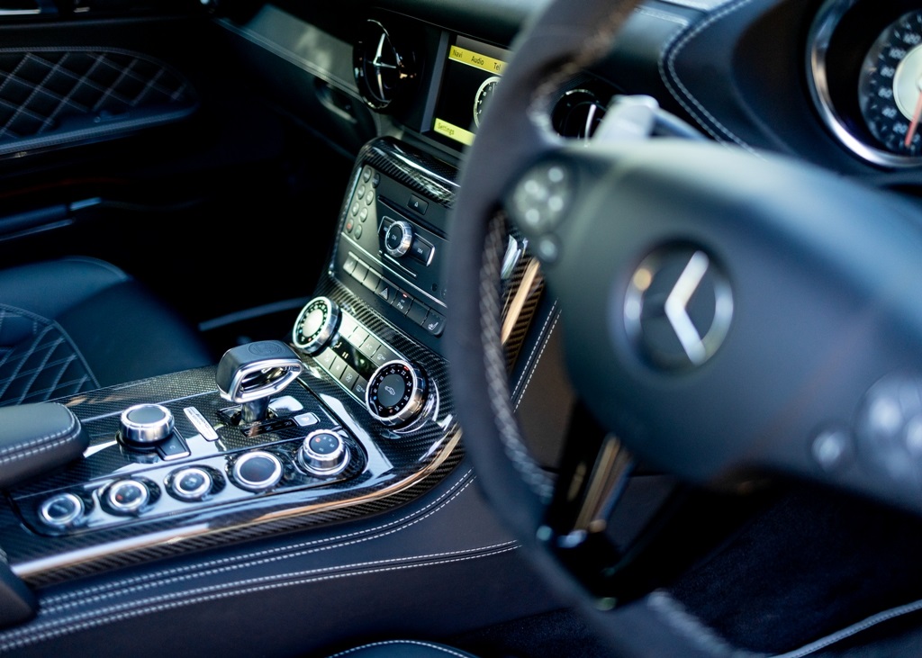 2014 Mercedes-Benz SLS Final Edition - Image 27 of 44
