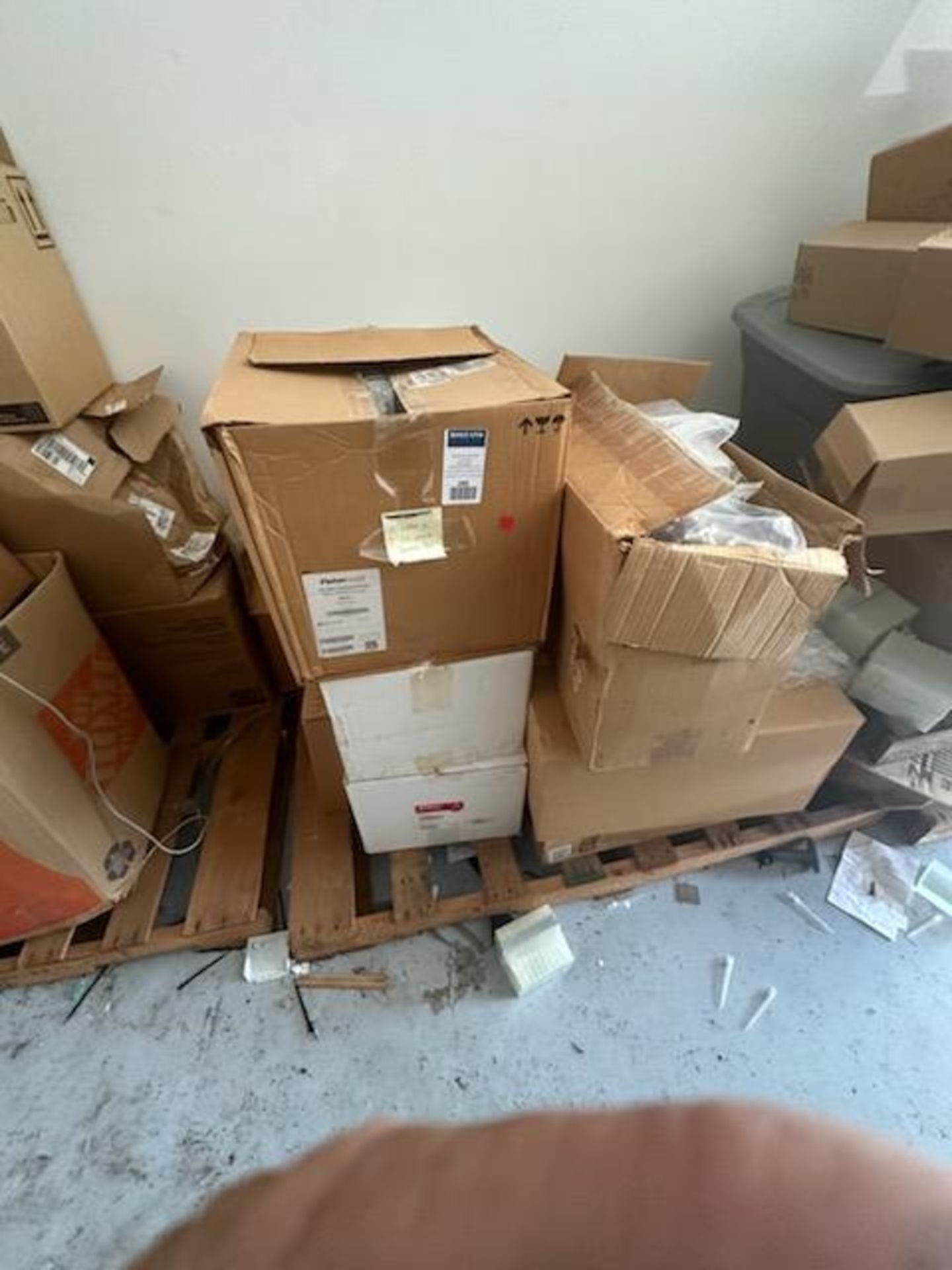 Pallet Of Misc New & Used Lab Supplies