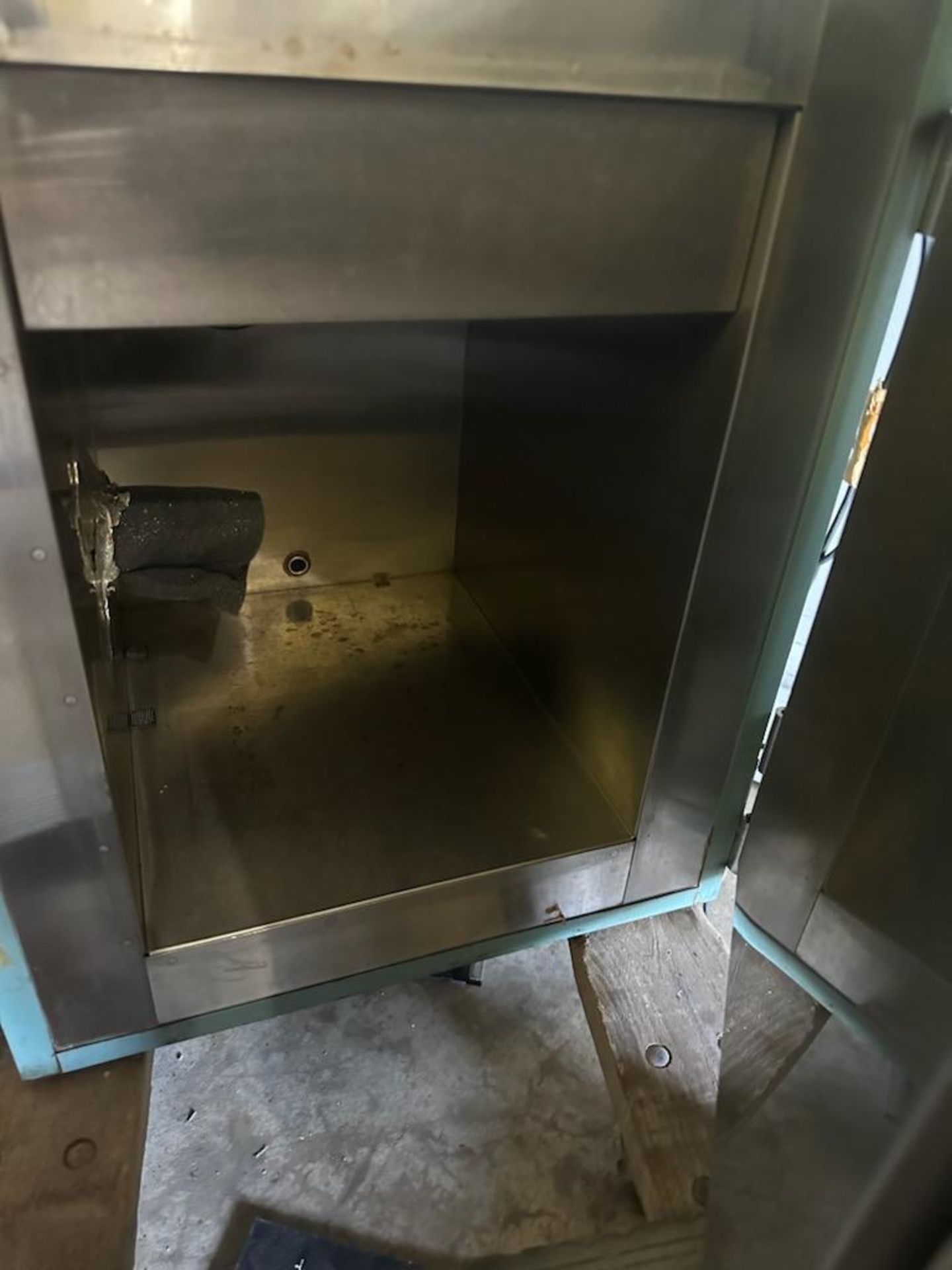 Associated Test Chamber. - Image 4 of 5