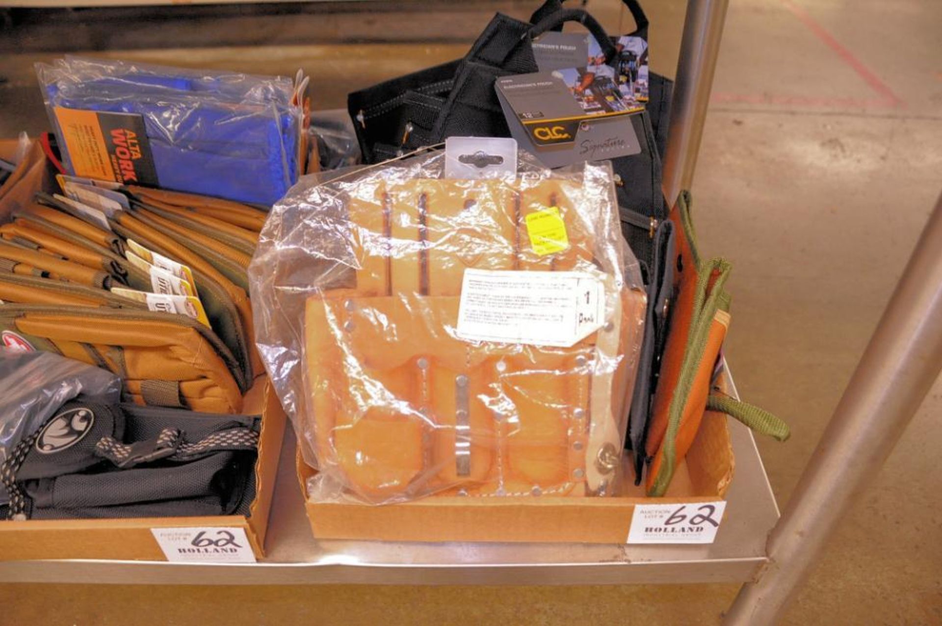 Lot - Tool Pouches in (2) Boxes (NEW) - Image 2 of 2