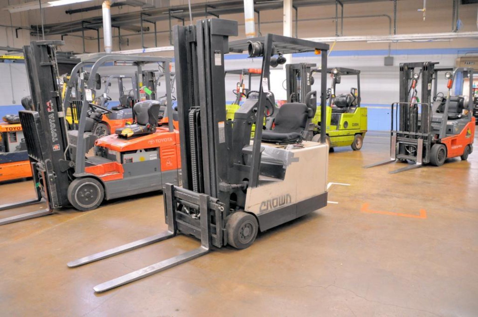 Crown 2,750-lb. Capacity Electric Forklift Truck, S/N: 1A175988