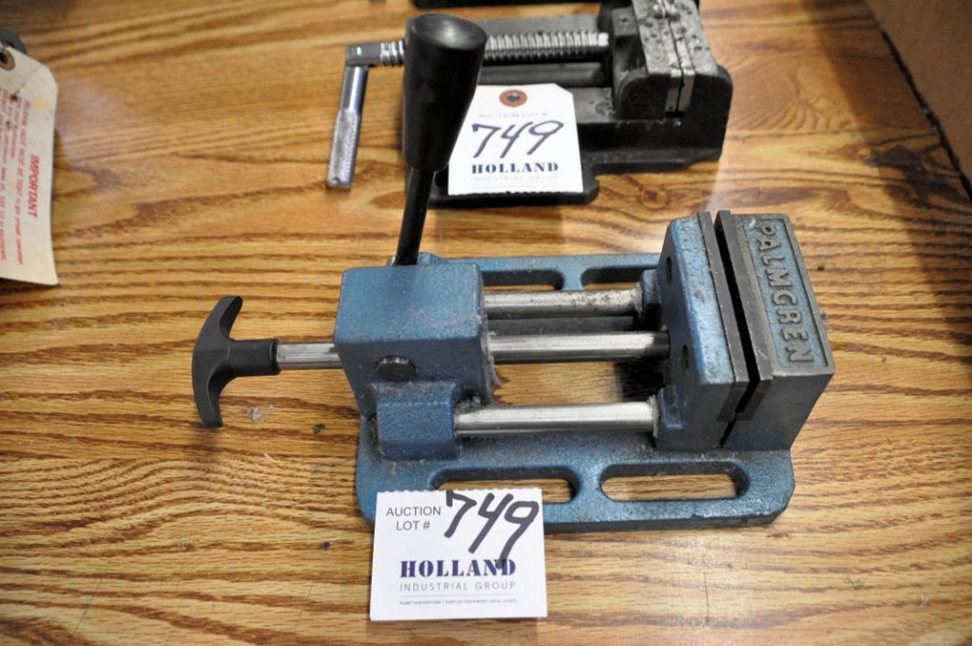 Lot - (1) 4 in. and (1) 3 in. Drill Press Vise