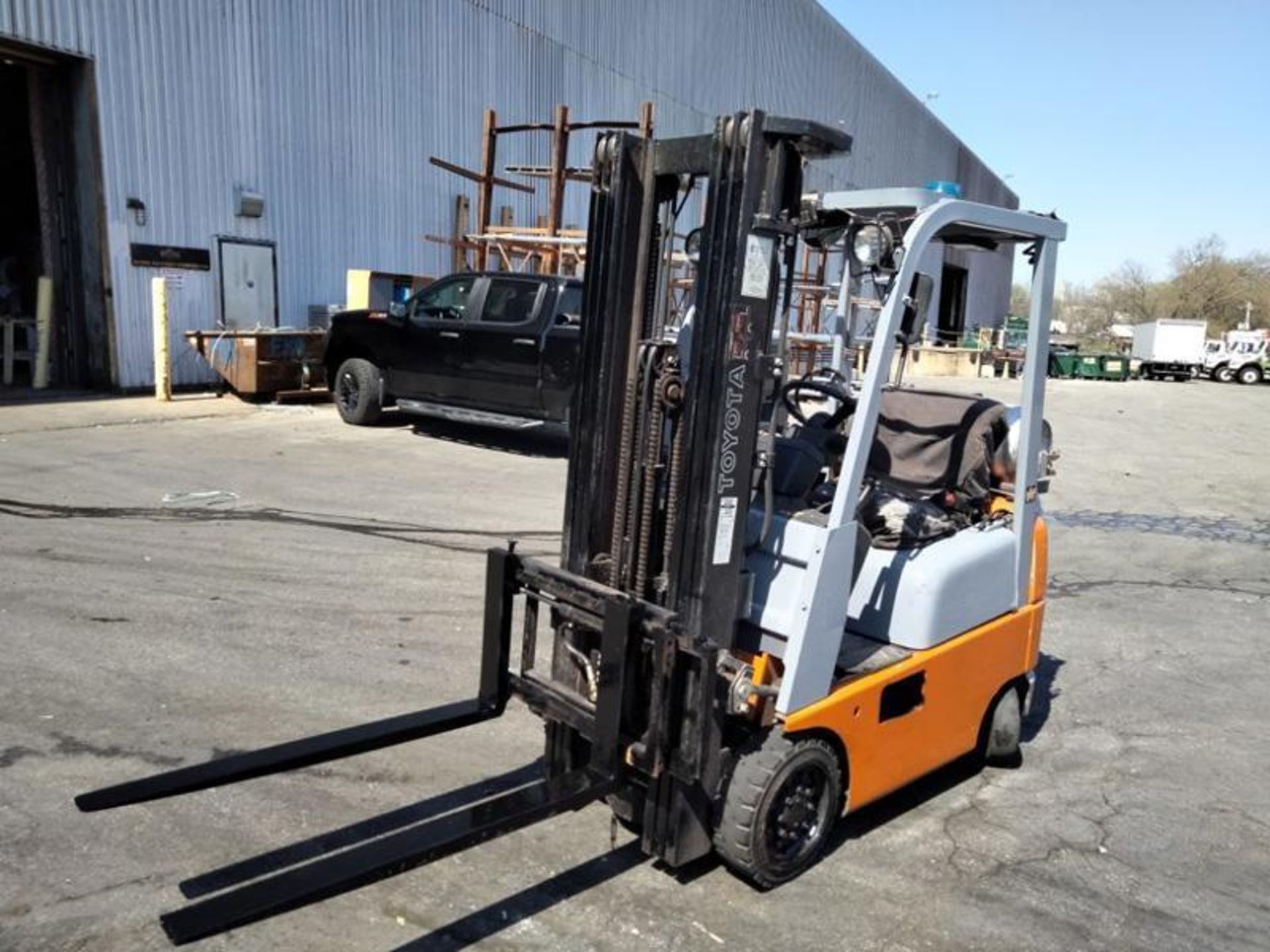 Toyota 7FGCU15 3,000 Lbs. Capacity Forklift With Side