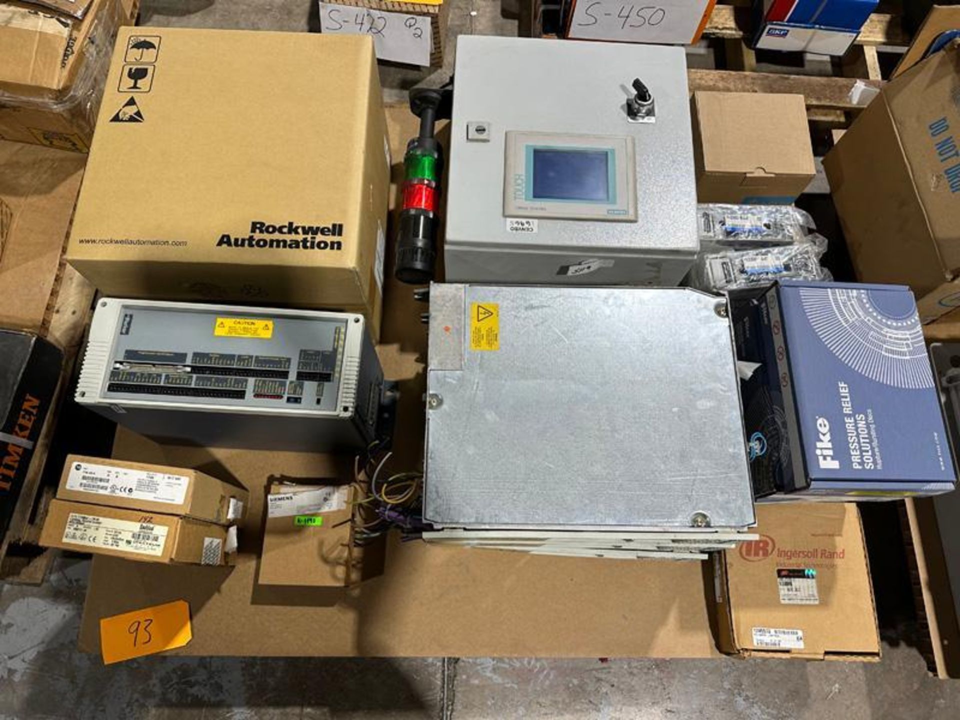 Pallet Of Siemens Allen Bradley Parker And Others Electrical