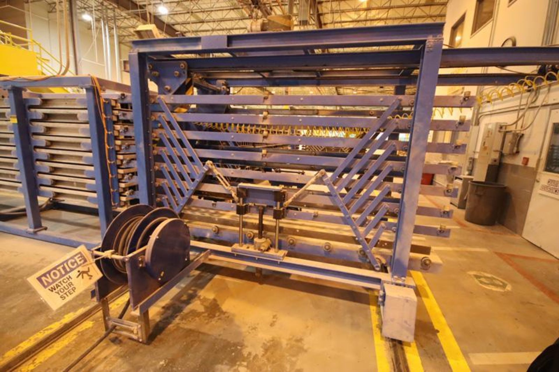 Mould Frame System Consisting of Mold Loader, Mold Unload Station, (6) Conveyor Sections, (30) Mold - Image 2 of 11