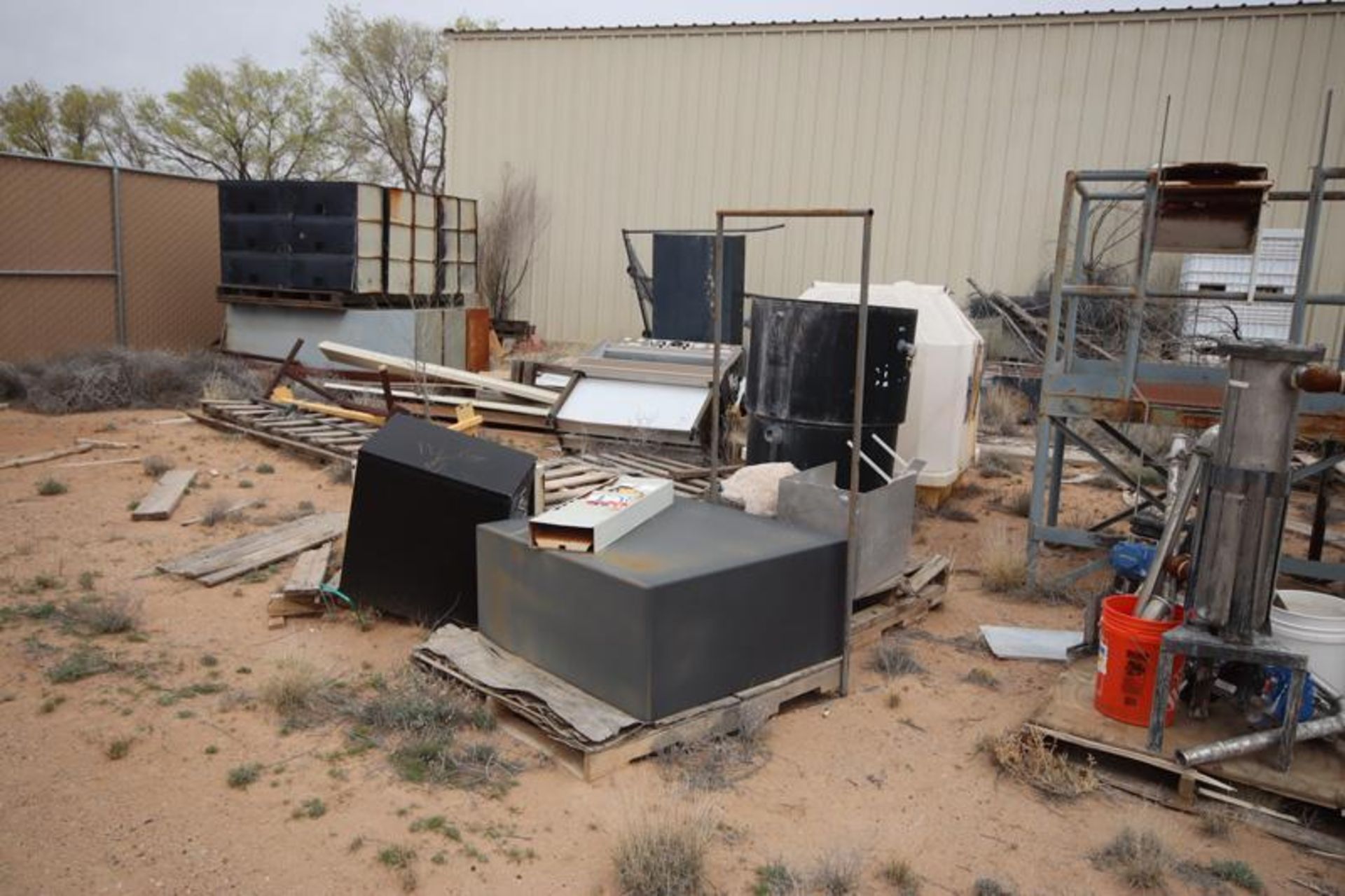 Contents of the South Yard (Does Not Include Machine Shop Air Compressor) Curtic Air Compressors, LP - Image 15 of 15