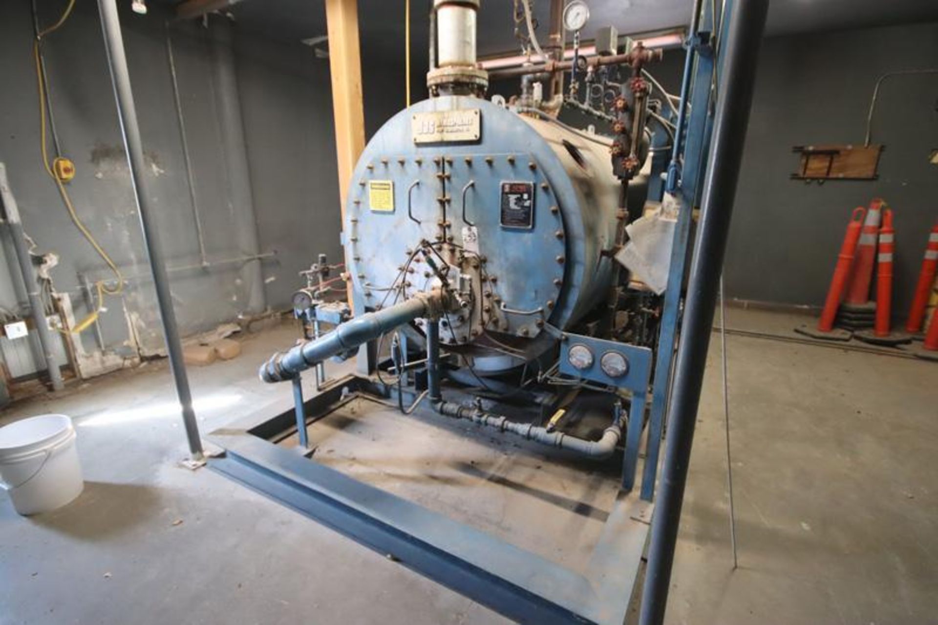 Aztec Superior model 5-X-205 Natural gas fired boiler. S/N 13152, 1996, 1650 lb.'s per hour steam ca