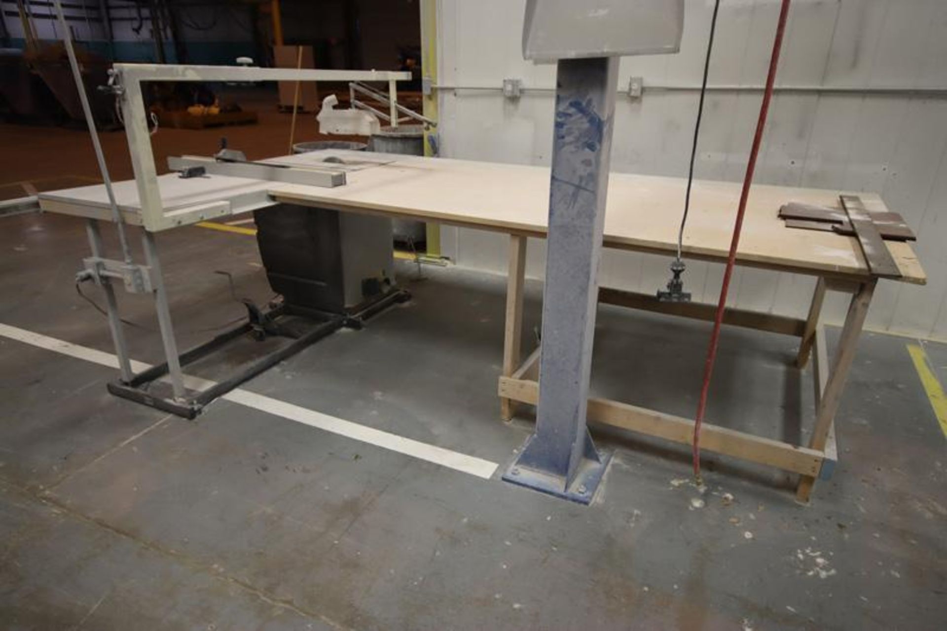 Delta Industrial Unisaw Table Saw on Rolling Frame and Extra Table, 220 Volt - Image 2 of 3