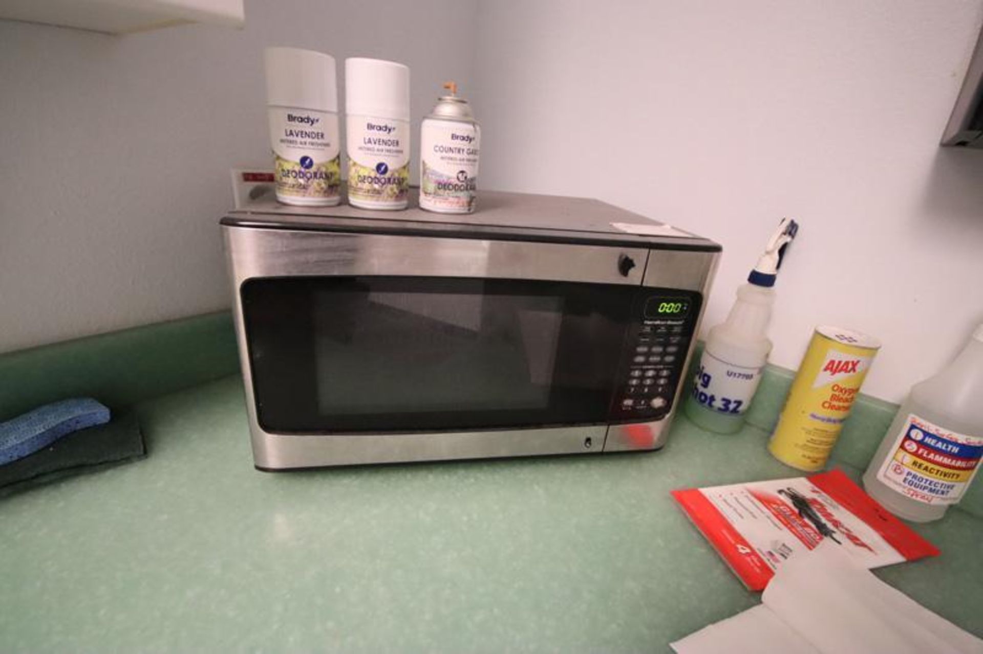 Frigidaire Refrigerator, Microwave, (2nd Floor) - Image 3 of 3